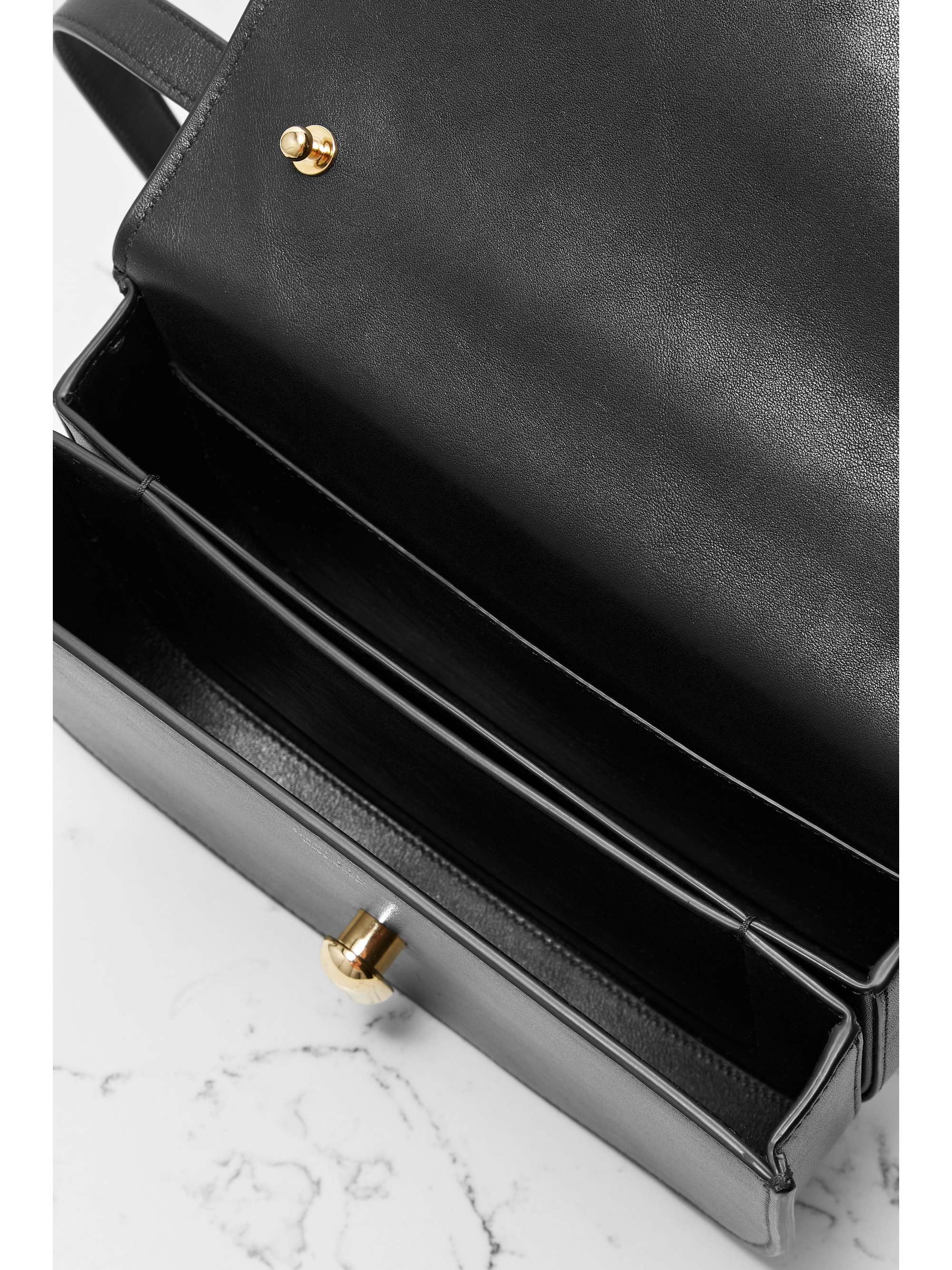 SAVETTE Tondo 22 leather shoulder bag