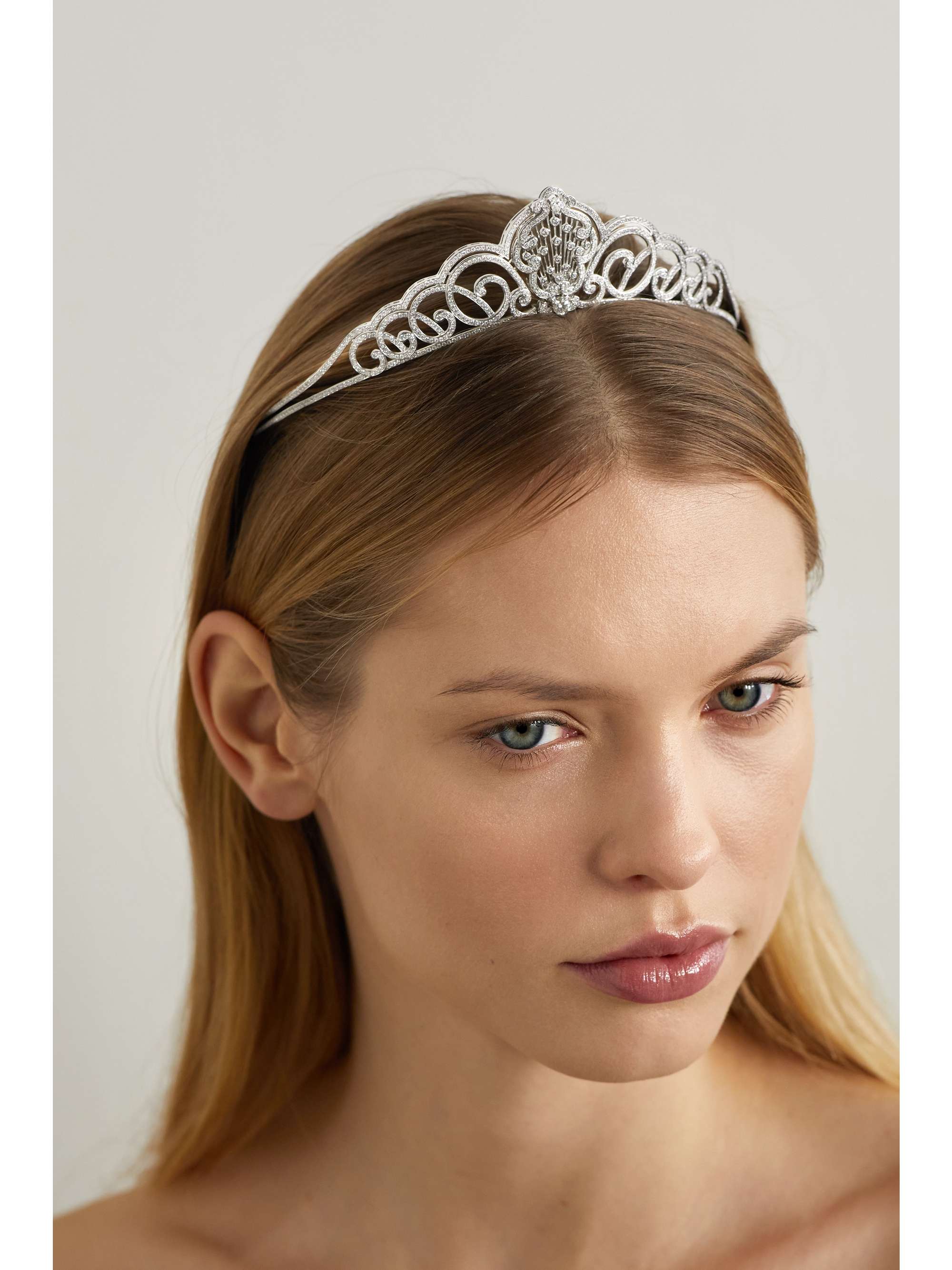 GARRARD Beatrice 18-karat white gold diamond tiara