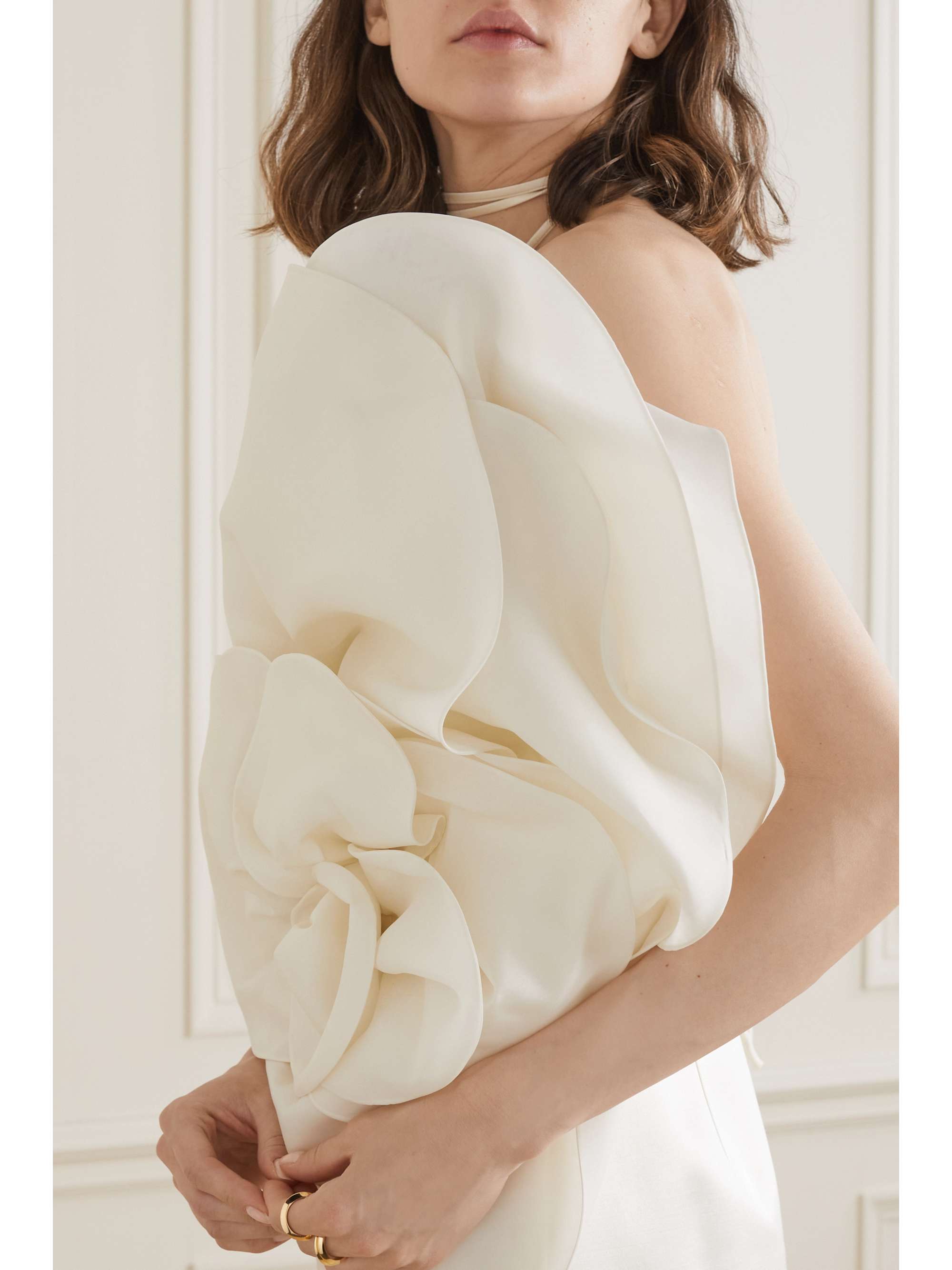 MAGDA BUTRYM Minikleid aus Seidenorganza und Satin mit Verzierung