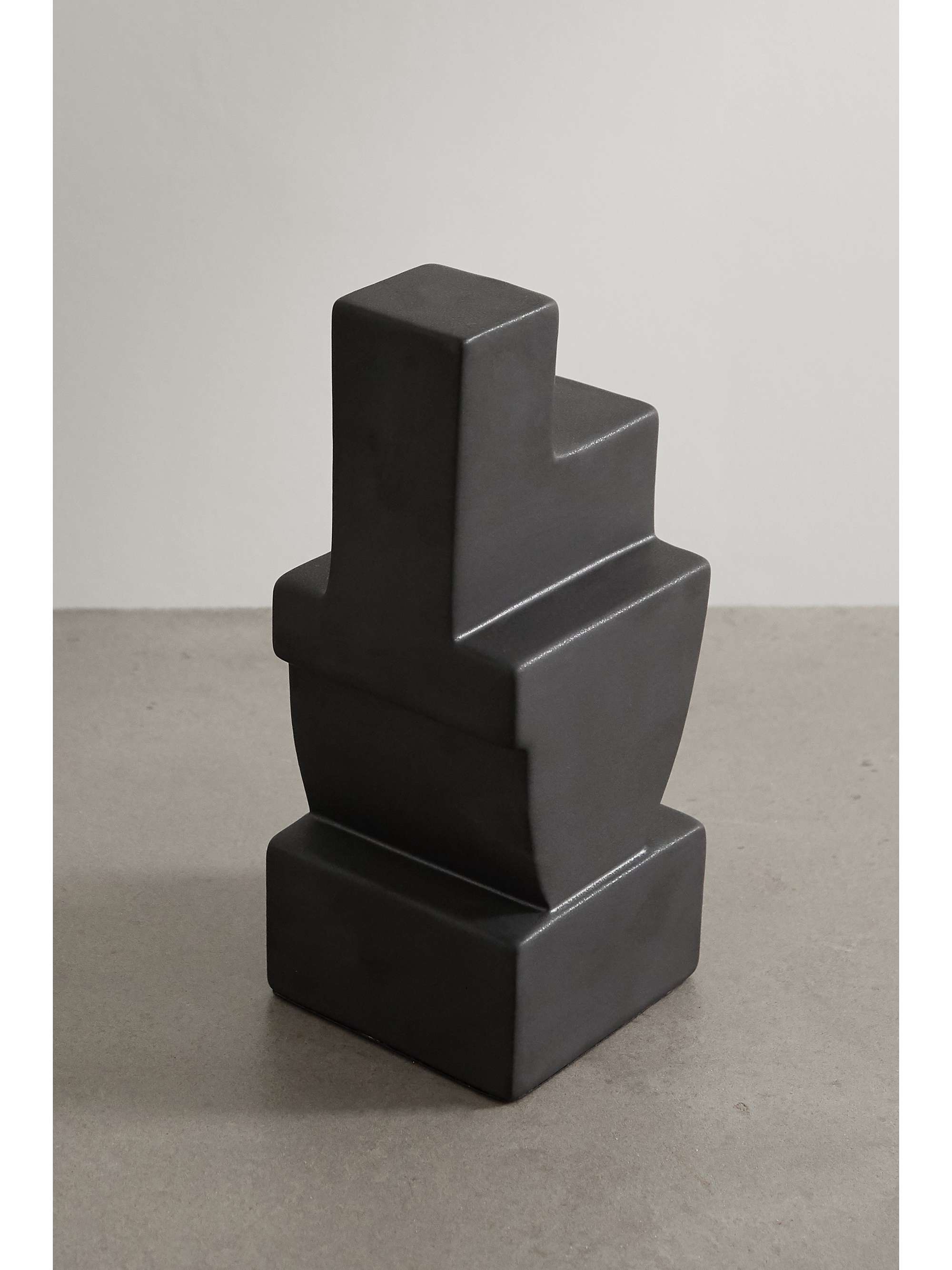 L'OBJET Cubisme earthenware bookend