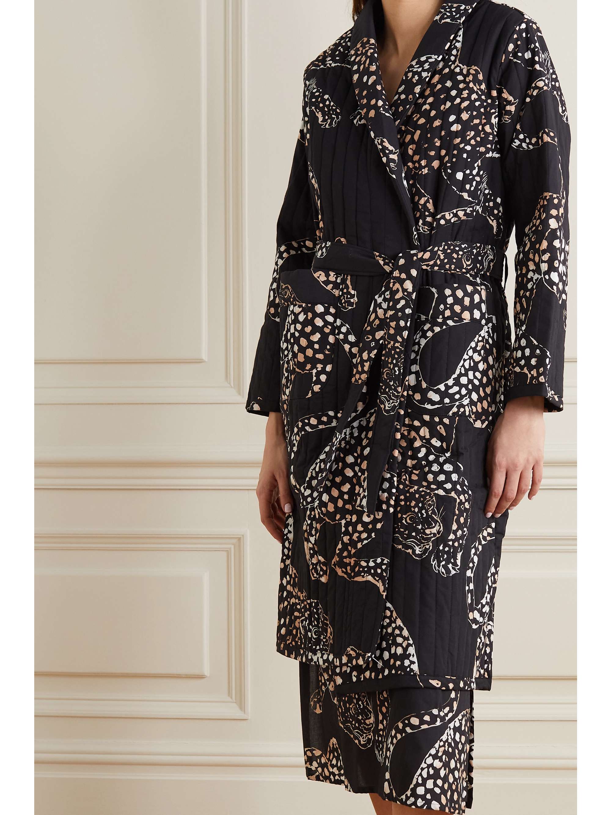 DESMOND & DEMPSEY Jag belted quilted printed voile robe