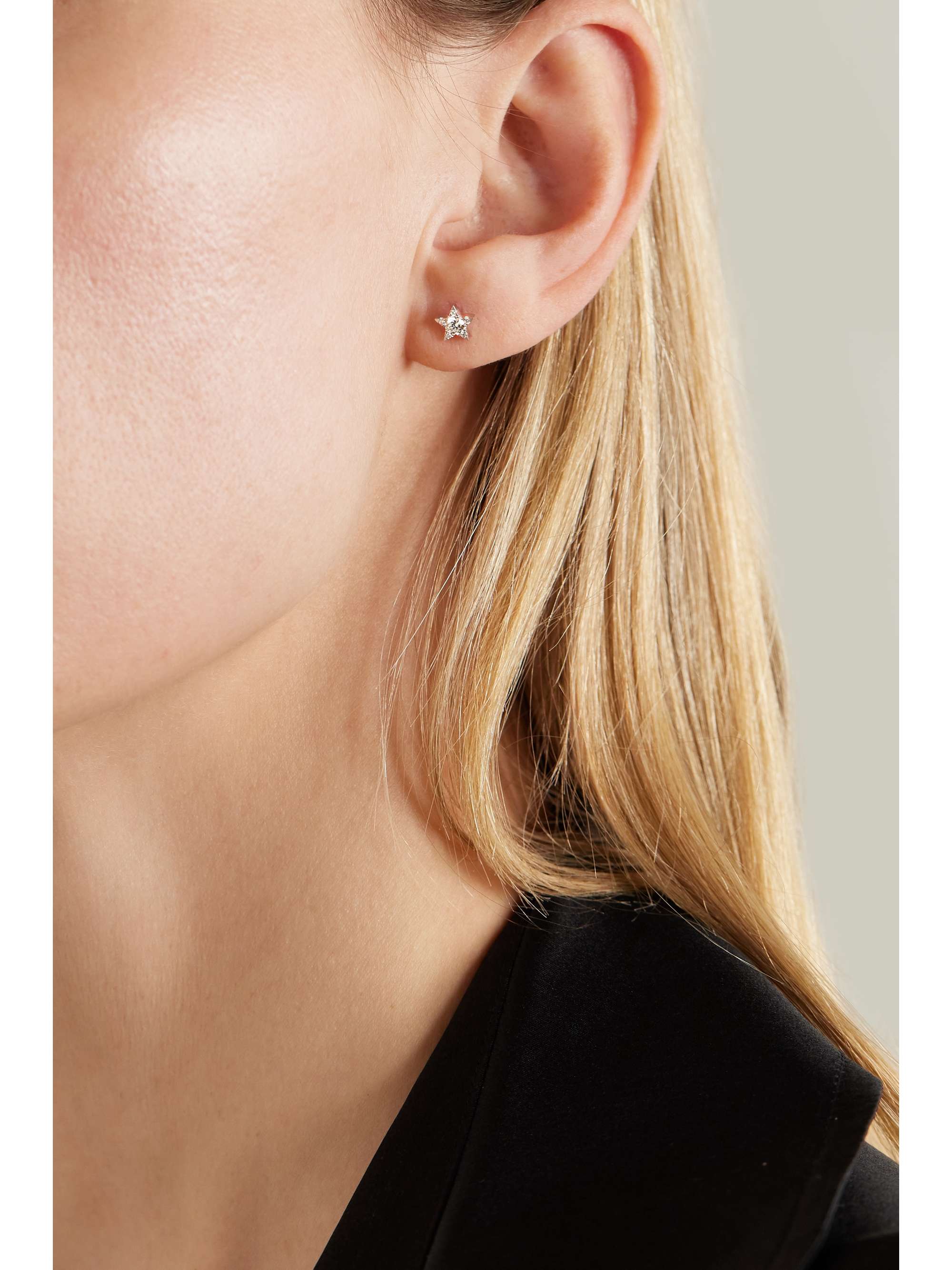 MARIA TASH 5.5mm 18-karat white gold diamond earring