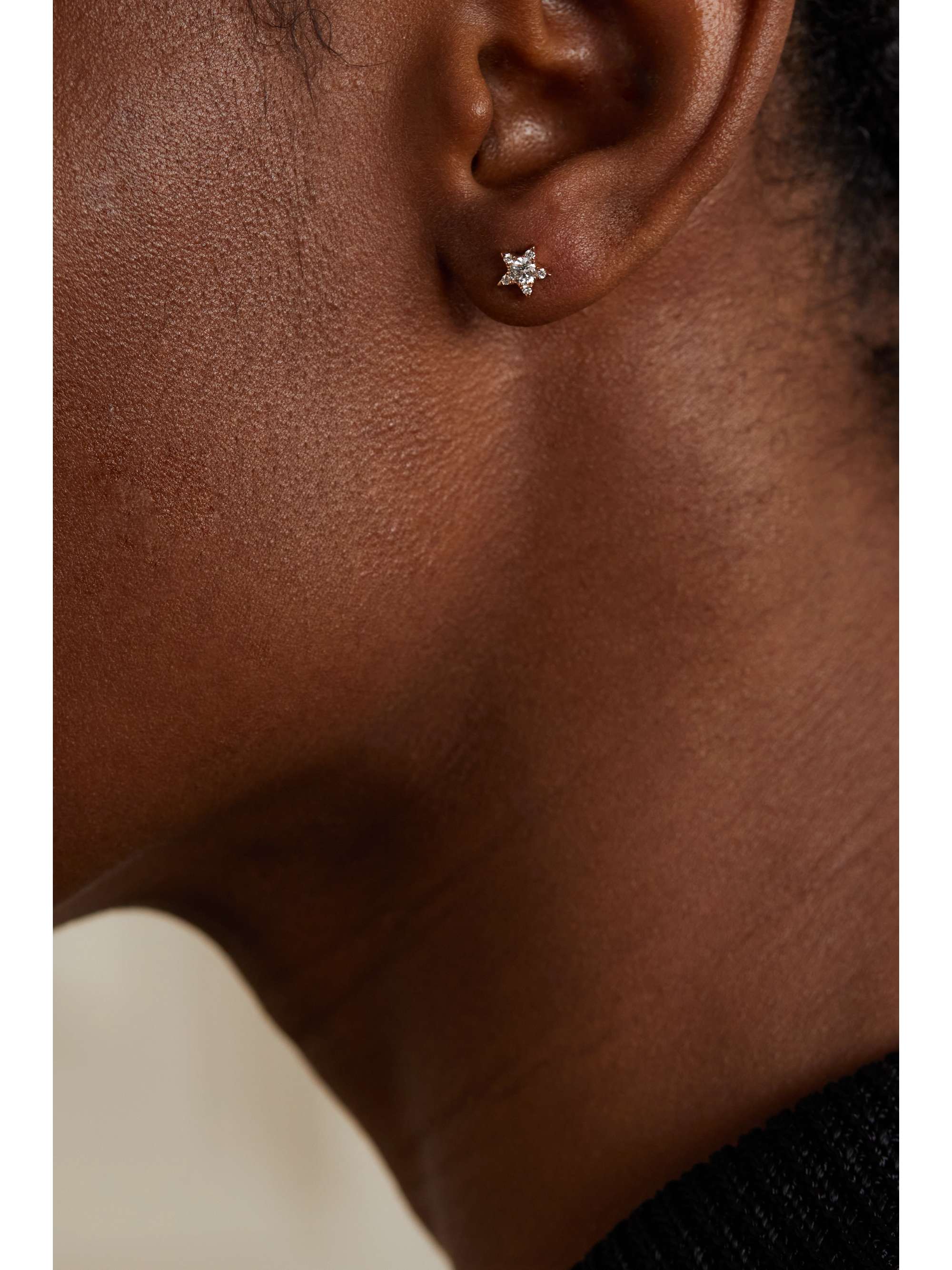 MARIA TASH 5.5mm 18-karat white gold diamond earring