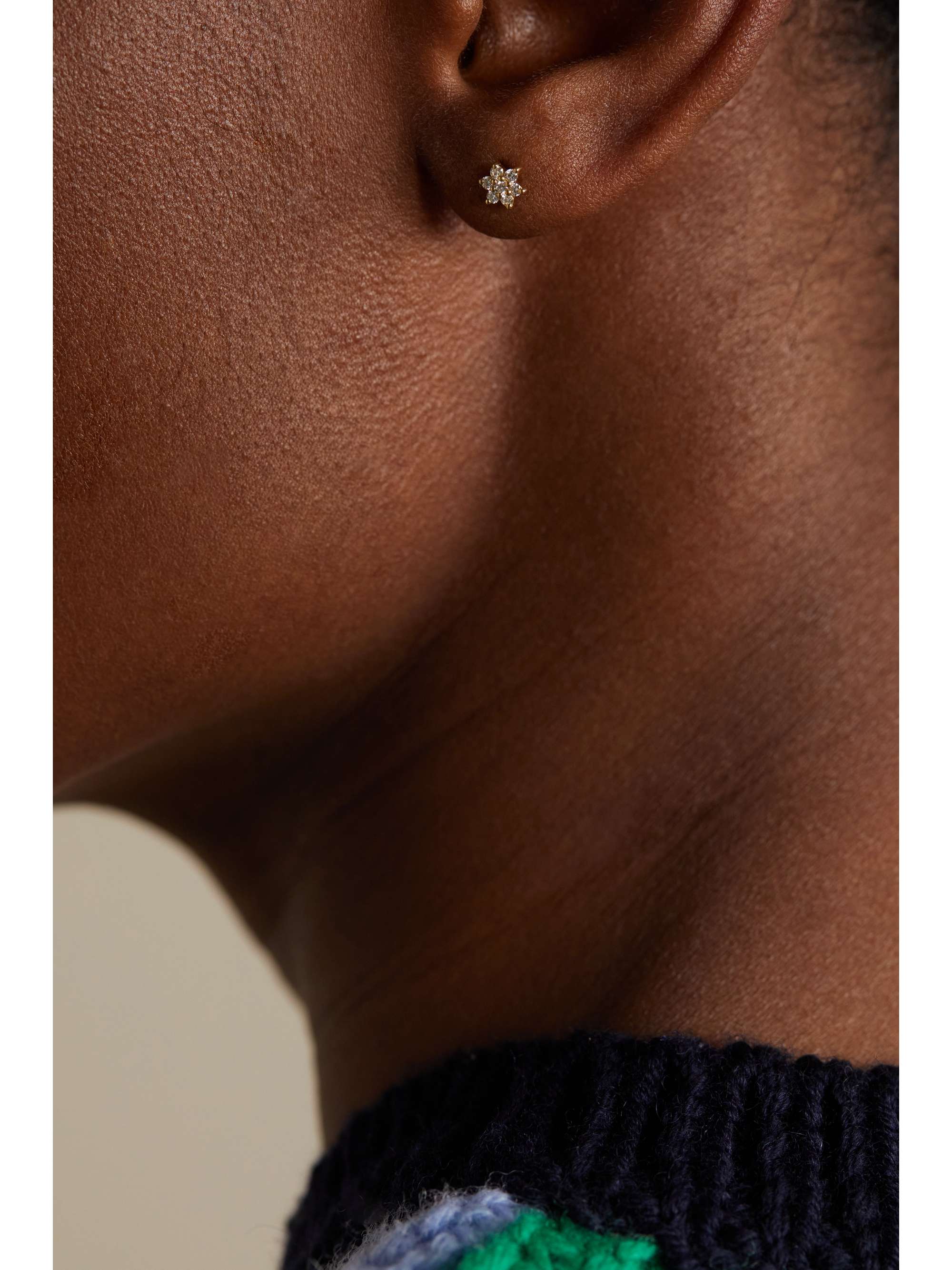 MARIA TASH 4.5mm 18-karat white gold diamond earring