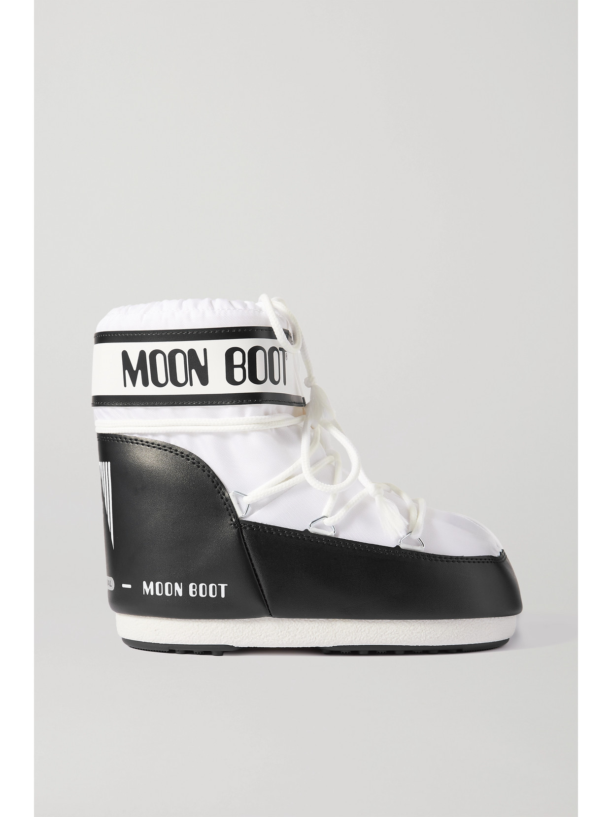 Moon Boot Classic Low 2 Shell And Faux Leather Snow Boots In White