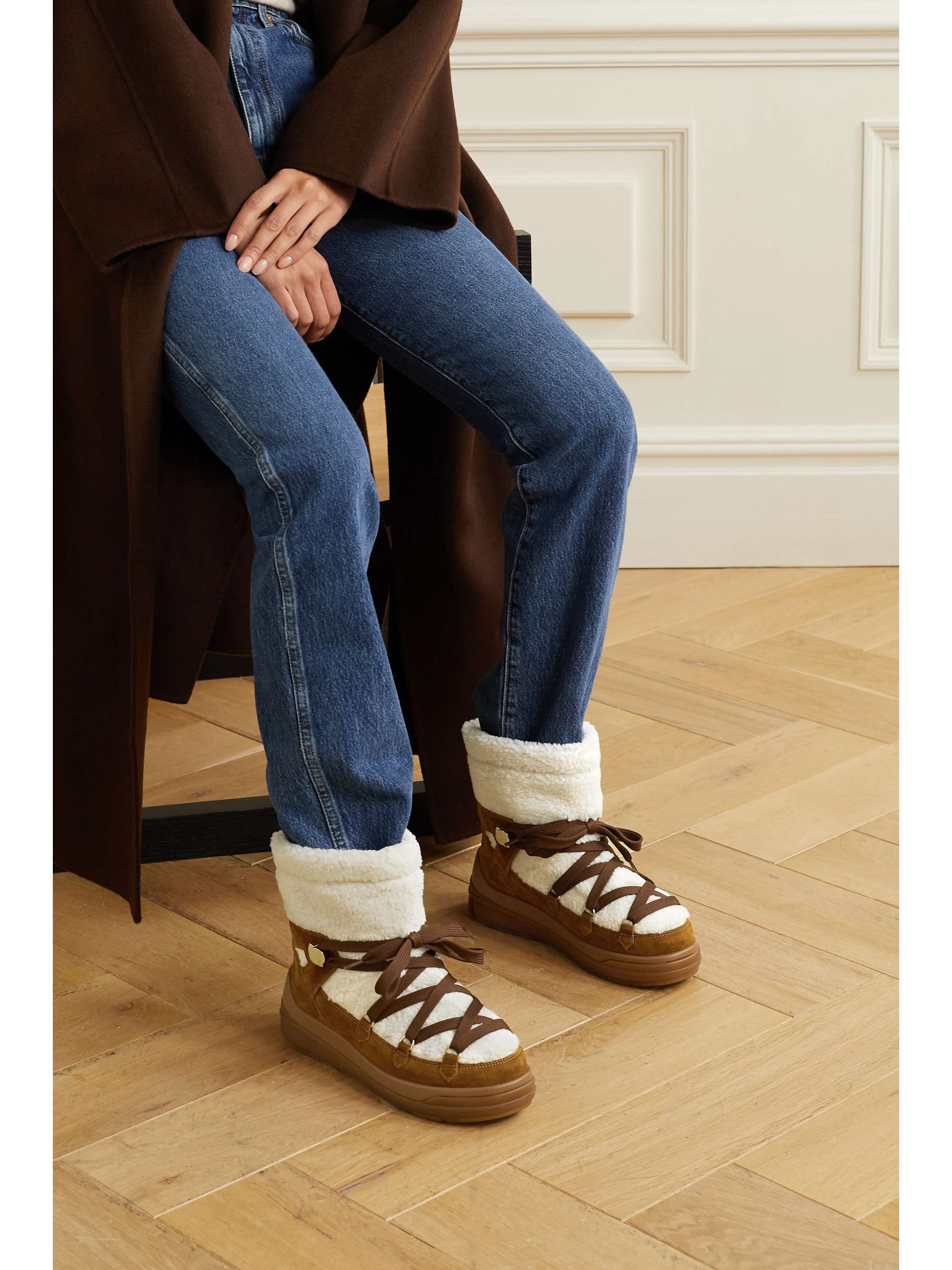 moncler insolux snow boots