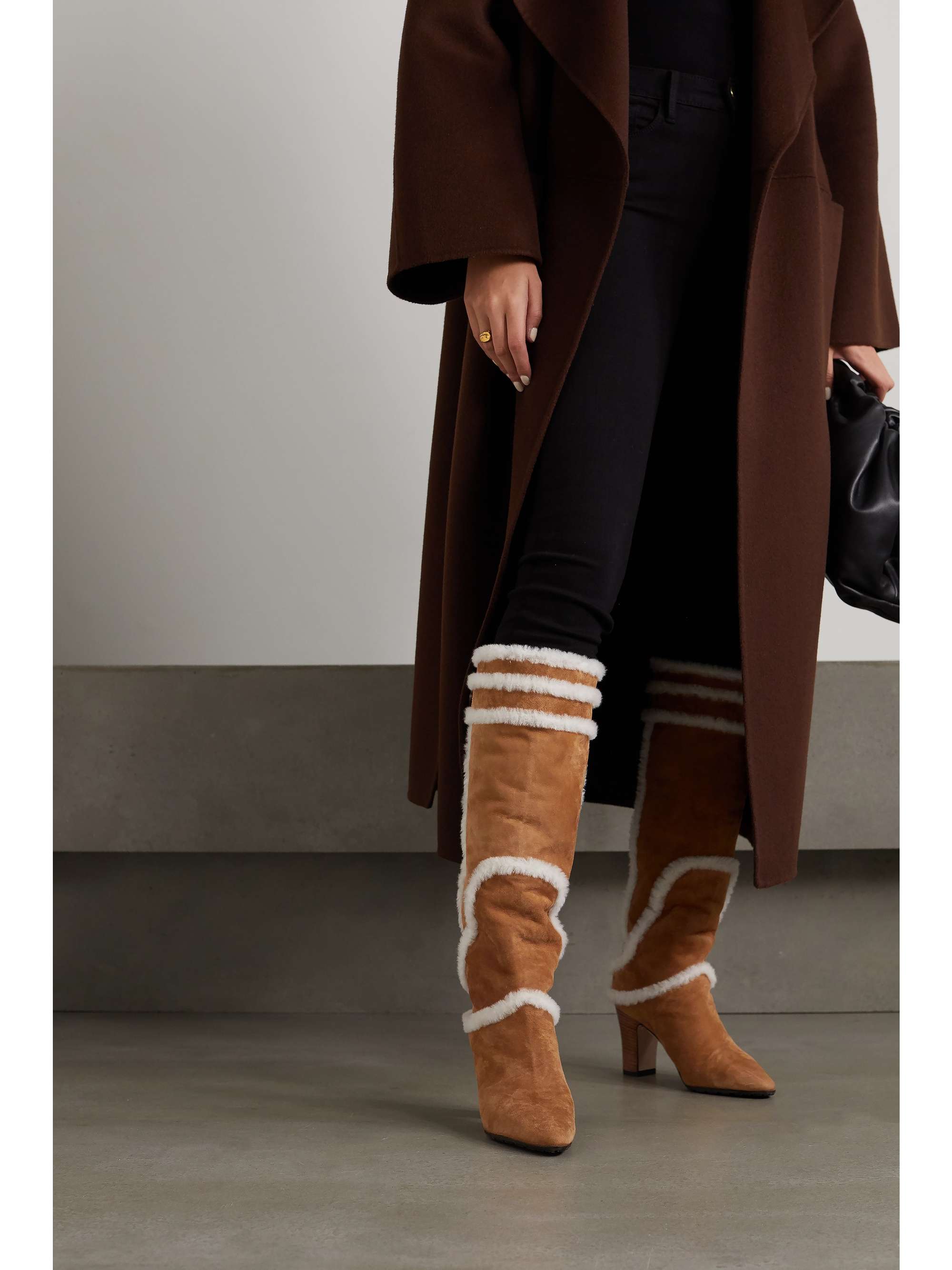 MANOLO BLAHNIK Cluntius 90 shearling-trimmed suede knee boots