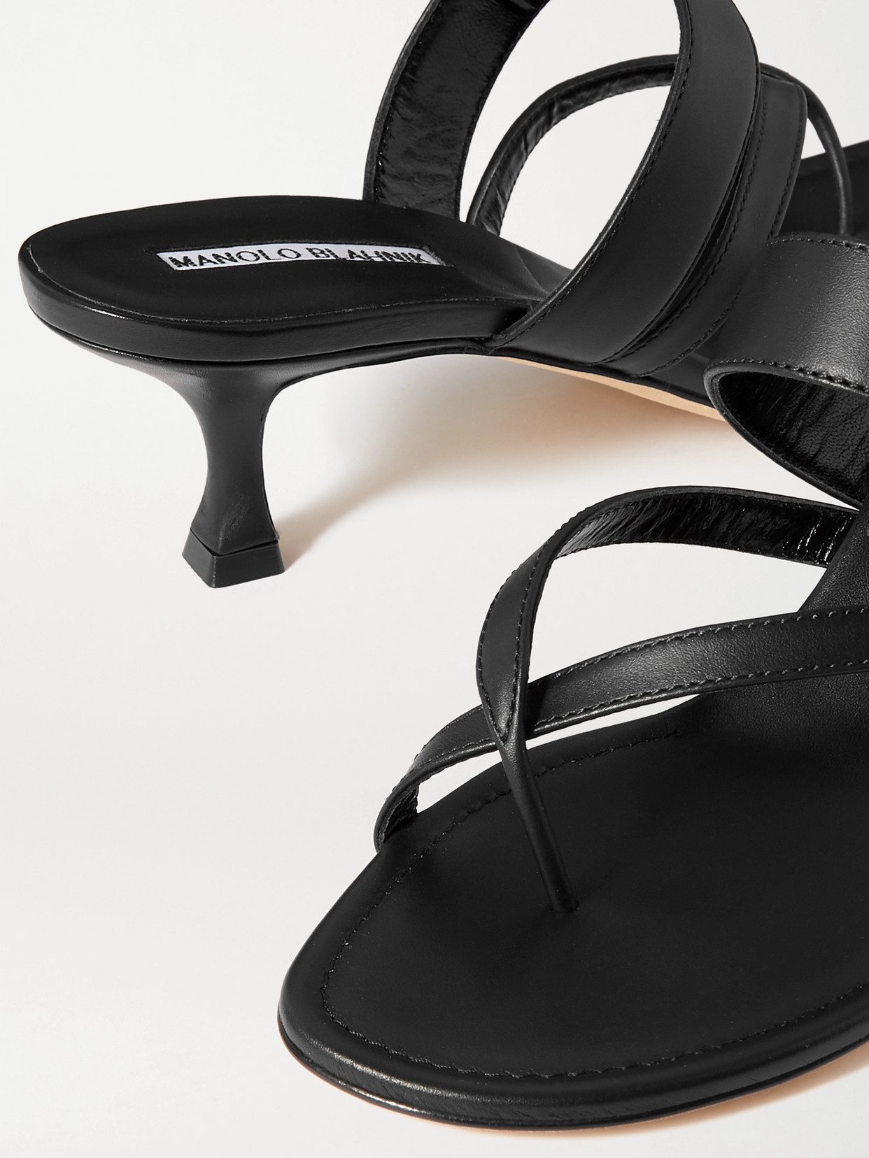 Manolo Blahnik Black Susa Mules In Black