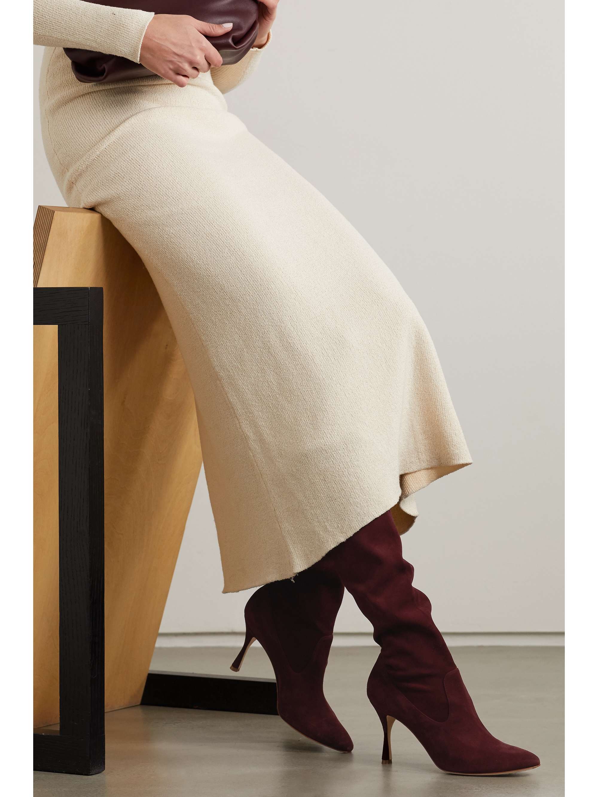 MANOLO BLAHNIK Pamfilo 90 stretch-suede knee boots