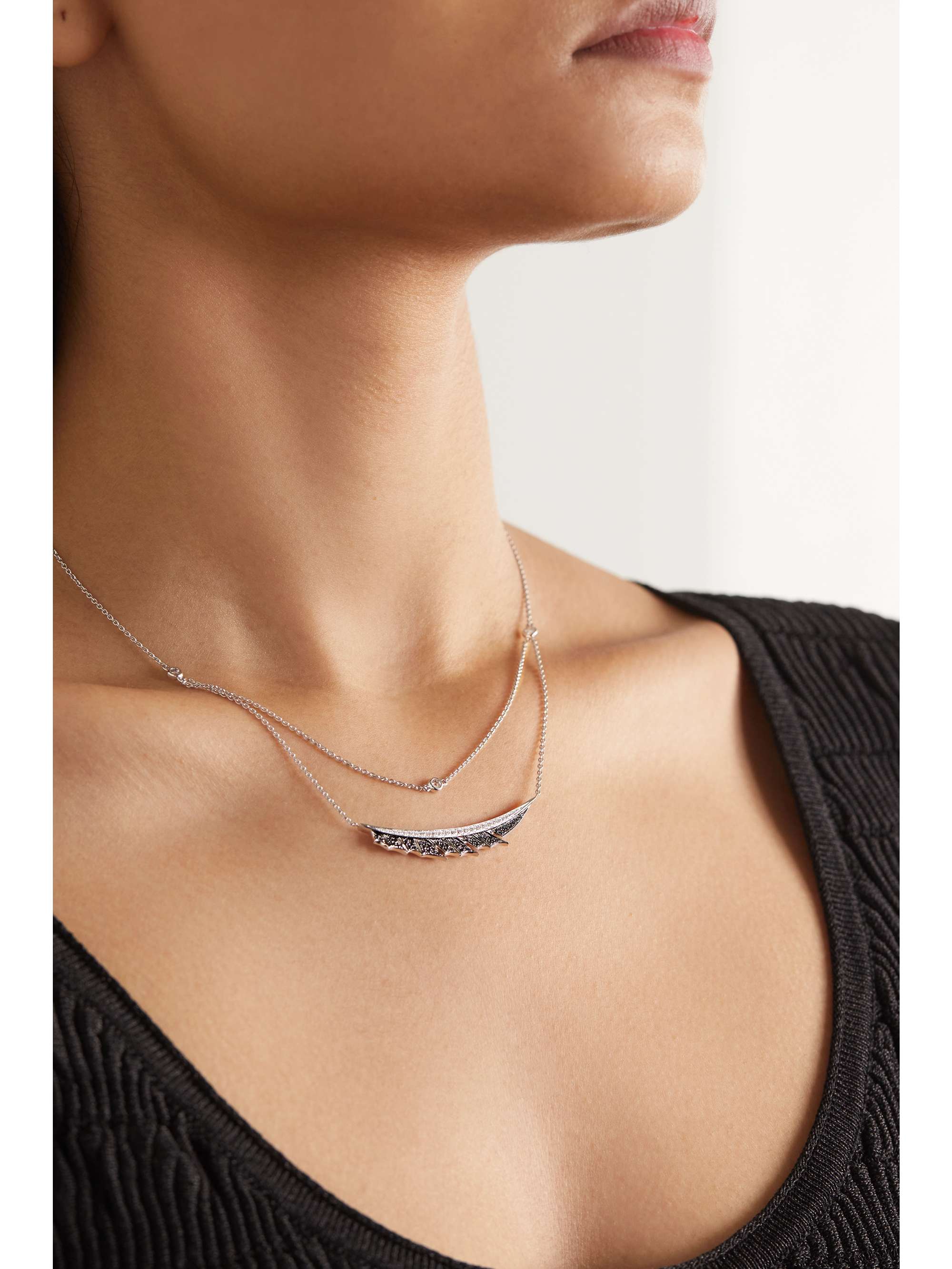 STEPHEN WEBSTER + NET SUSTAIN Magnipheasant Kette aus recyceltem 18 Karat Weißgold mit Diamanten