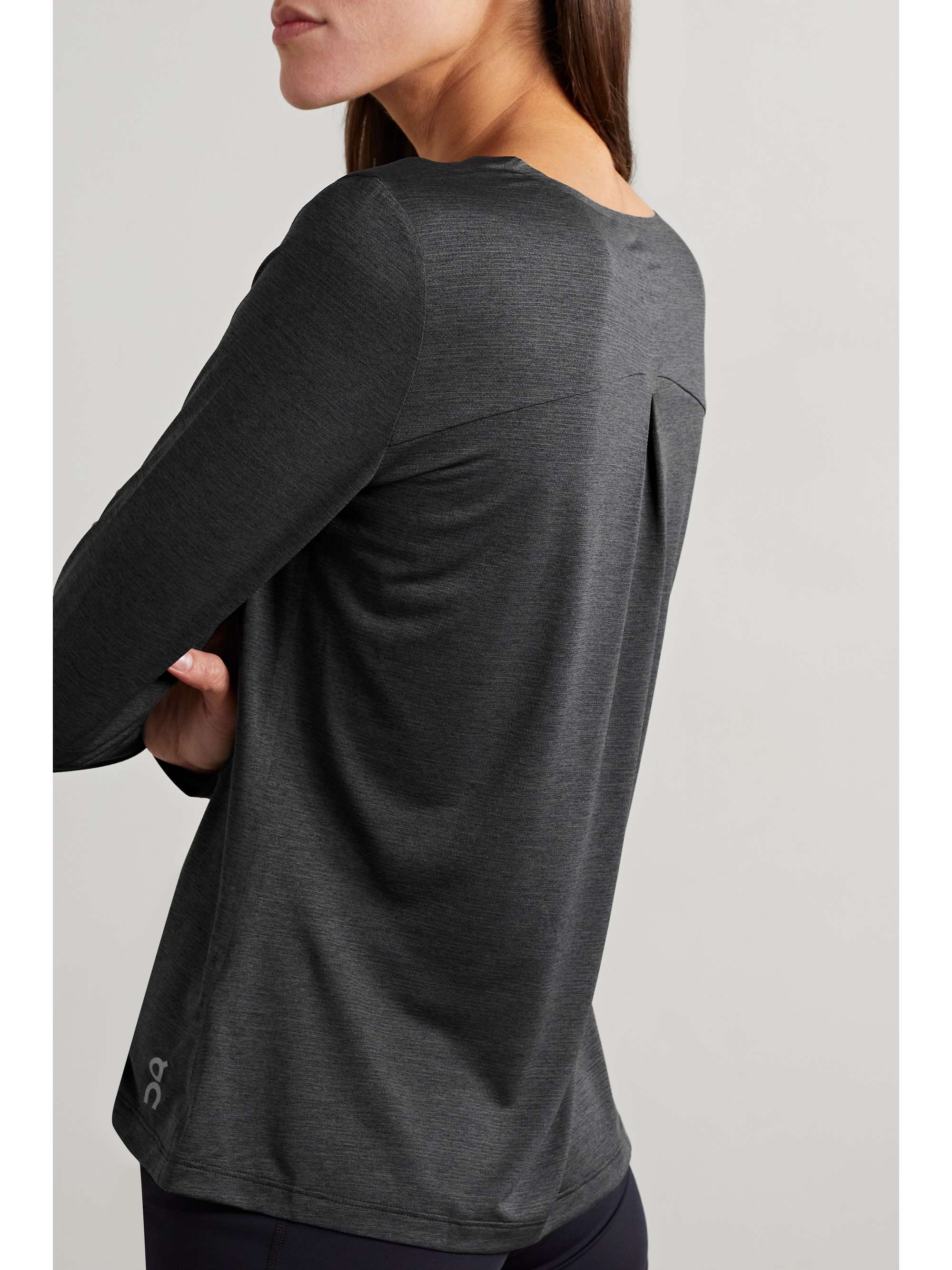 ON-RUNNING Performance stretch-jersey top