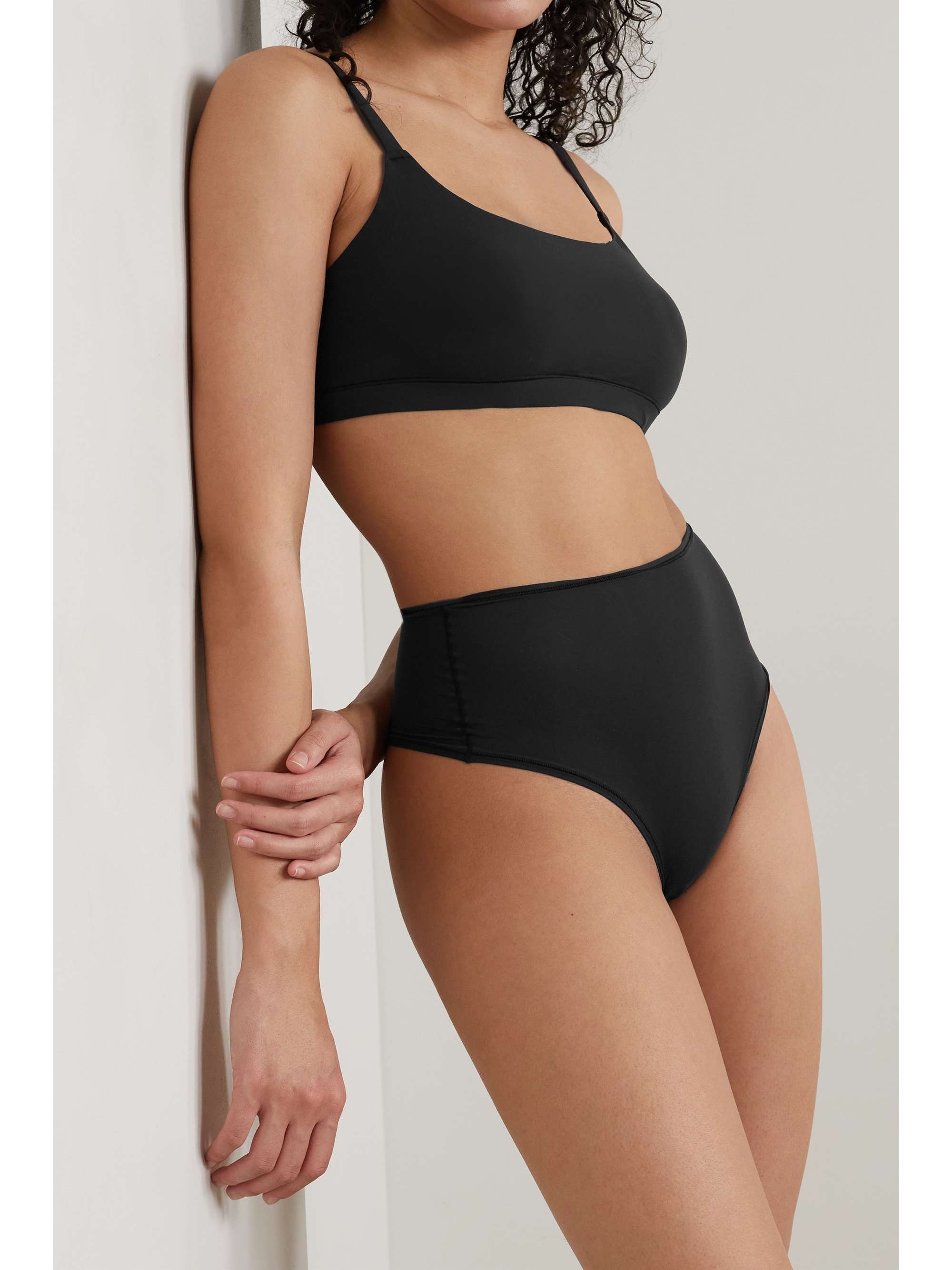 SKIMS Fits Everybody High Waisted thong - Ochre