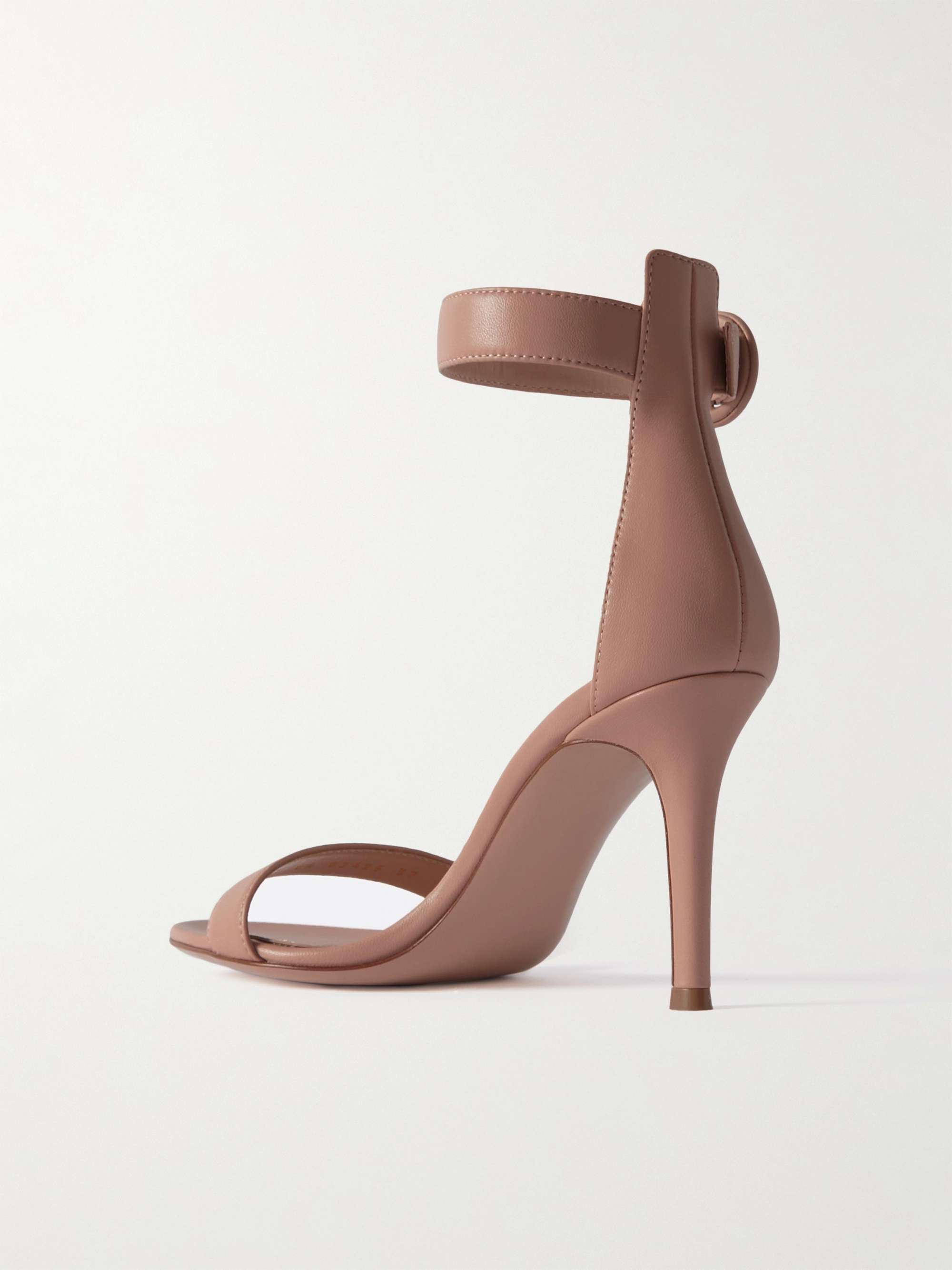 GIANVITO ROSSI 