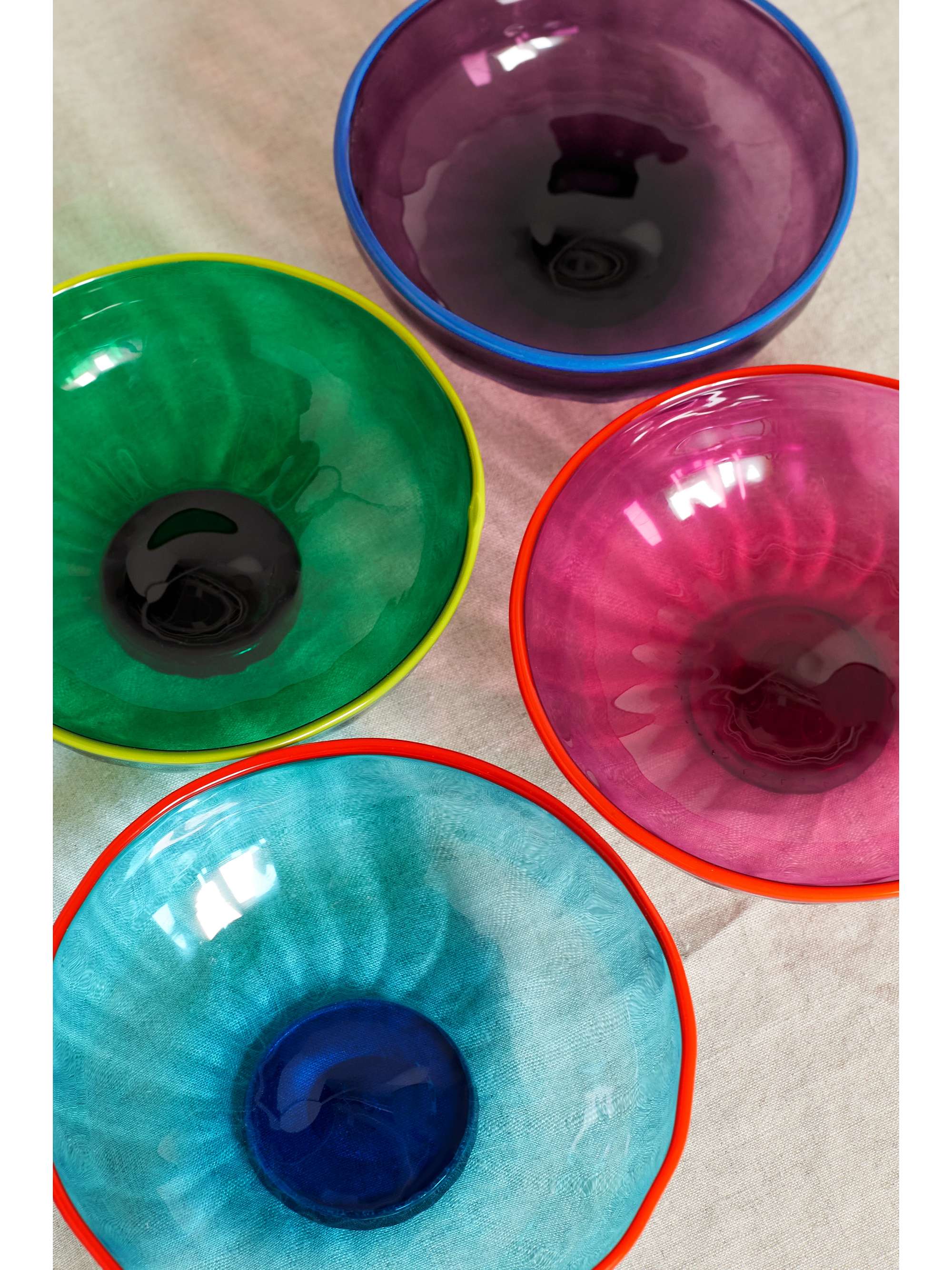 LA DOUBLEJ Set de quatre bols en verre de Murano