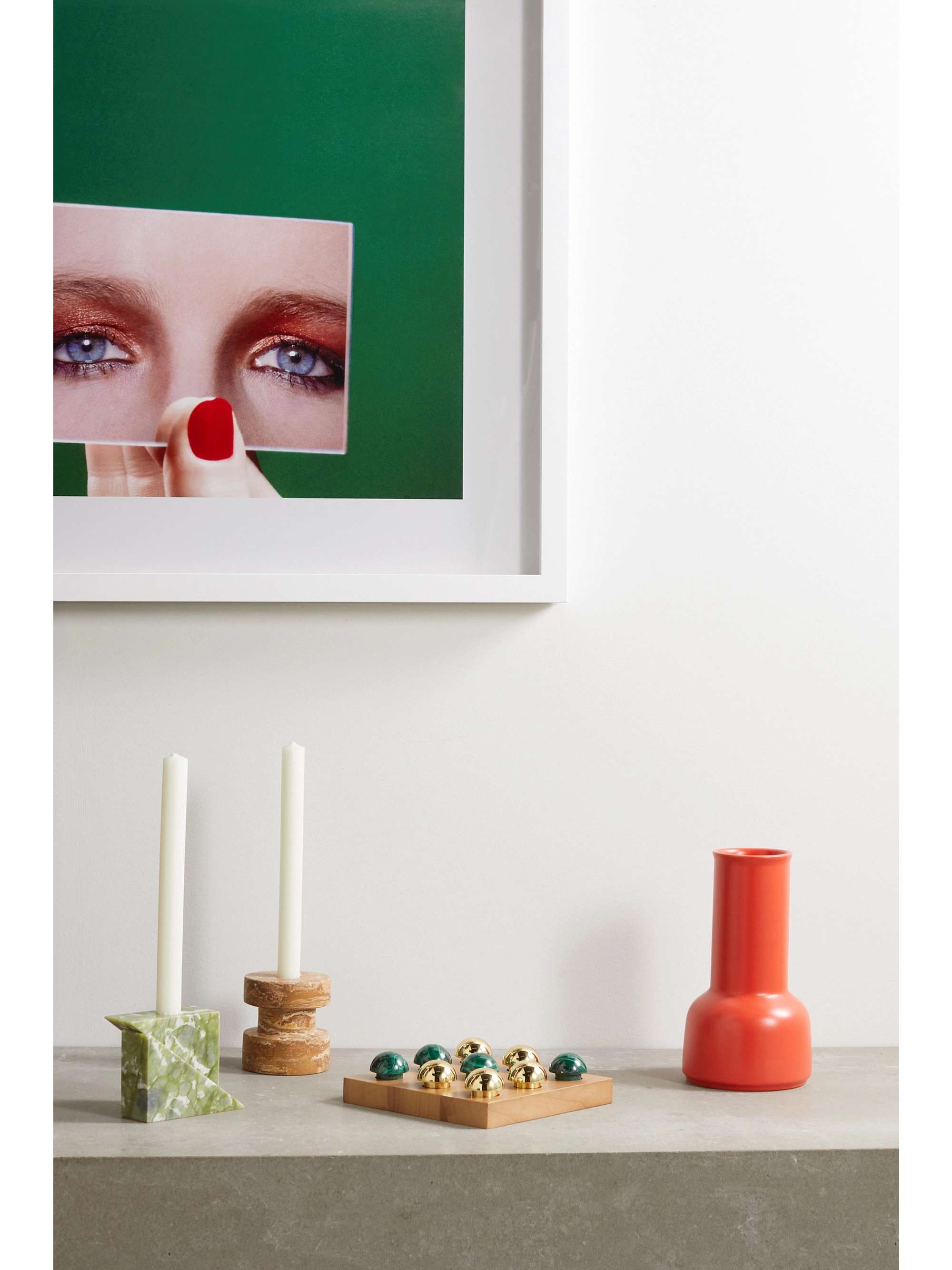 AP8 Guy Bourdin framed print