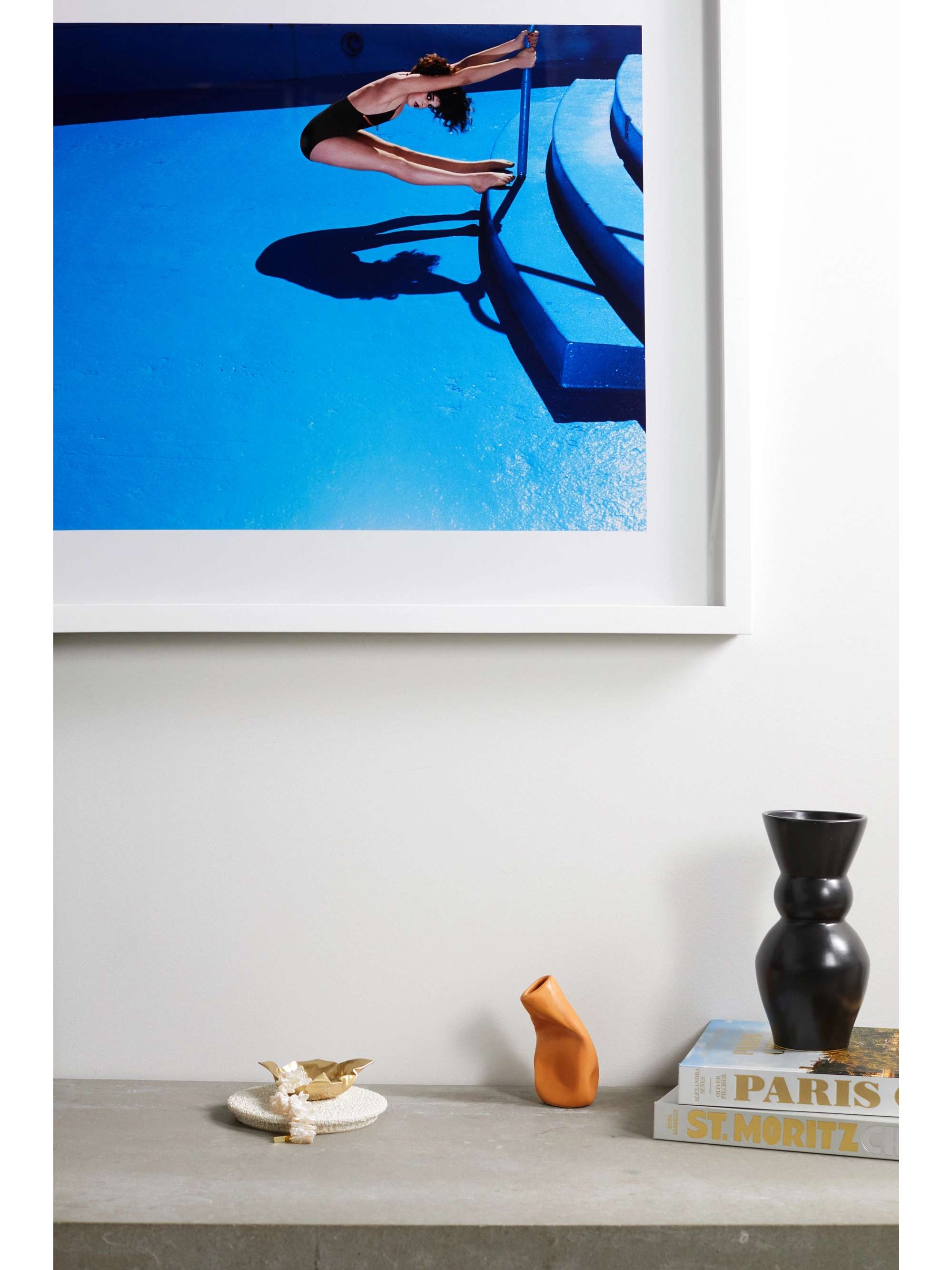 AP8 Guy Bourdin framed print, 40'' x 29''