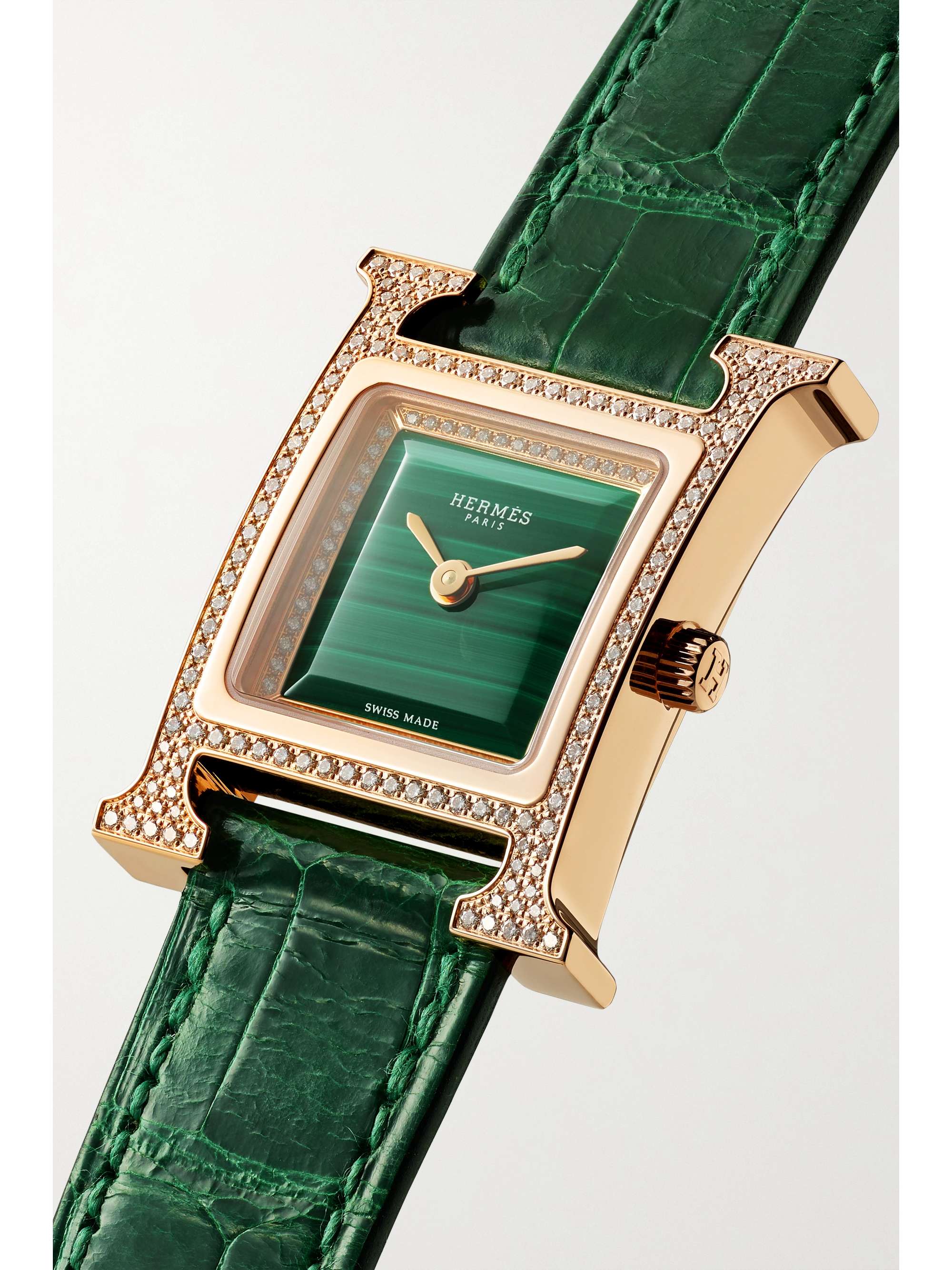 HERMÈS TIMEPIECES ساعة Heure H‏ صغيرة 21 مم من الذهب الوردي 18 قيراط، جلد التمساح، المالاكيت والألماس