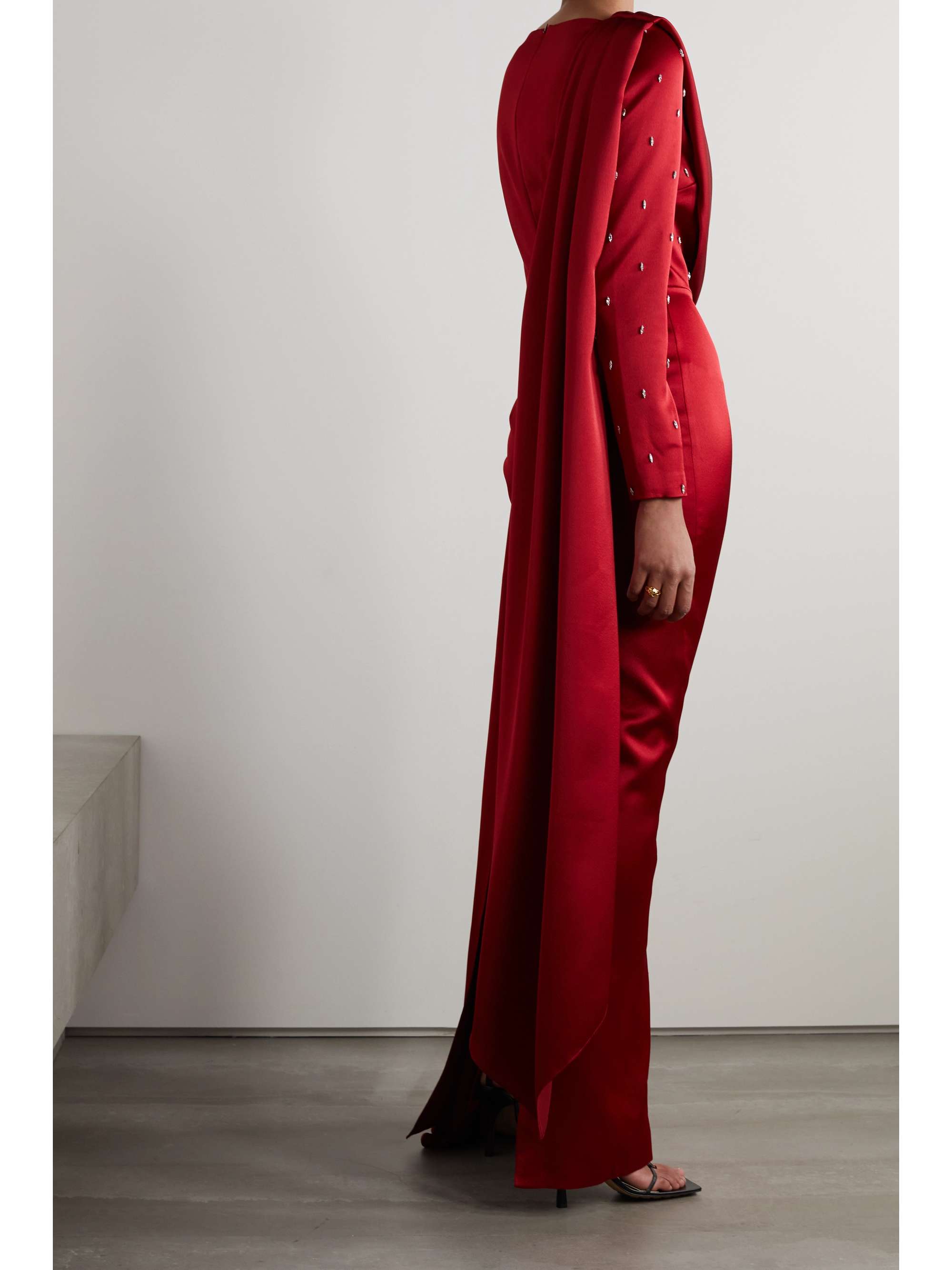 RASARIO Robe du soir en satin martelé à cristaux et à drapé