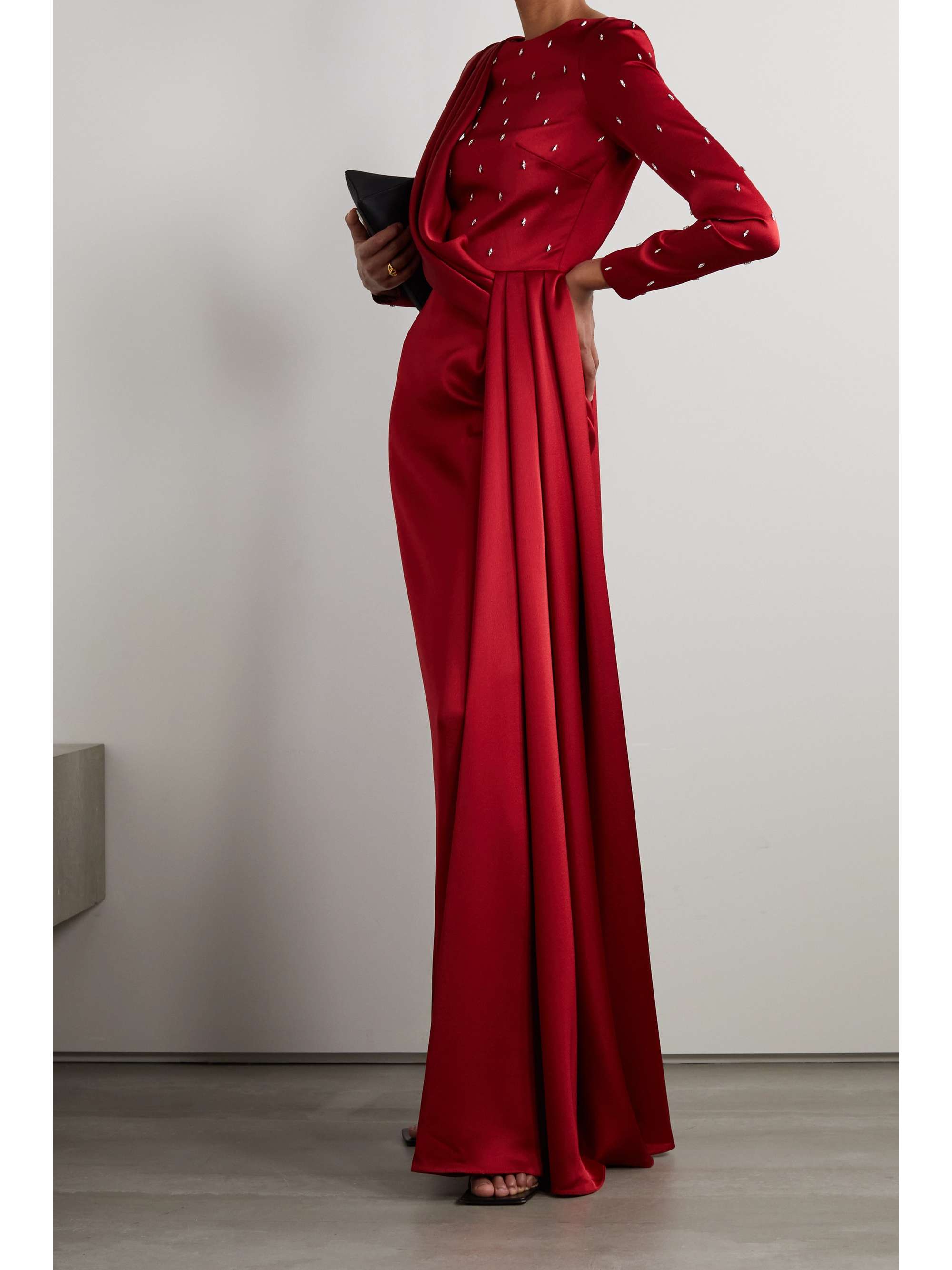 RASARIO Robe du soir en satin martelé à cristaux et à drapé