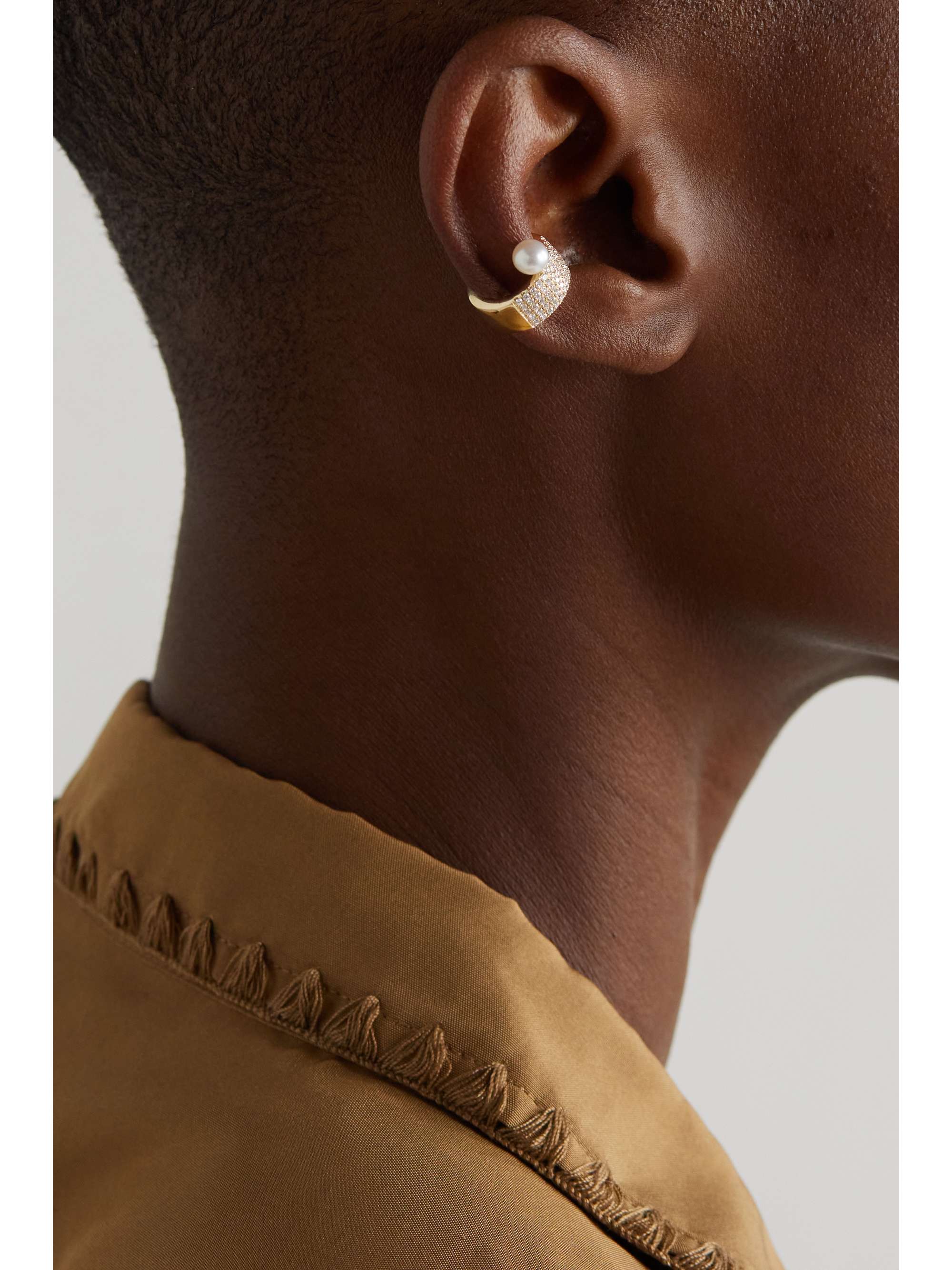 14-karat gold, diamond and pearl ear cuff
