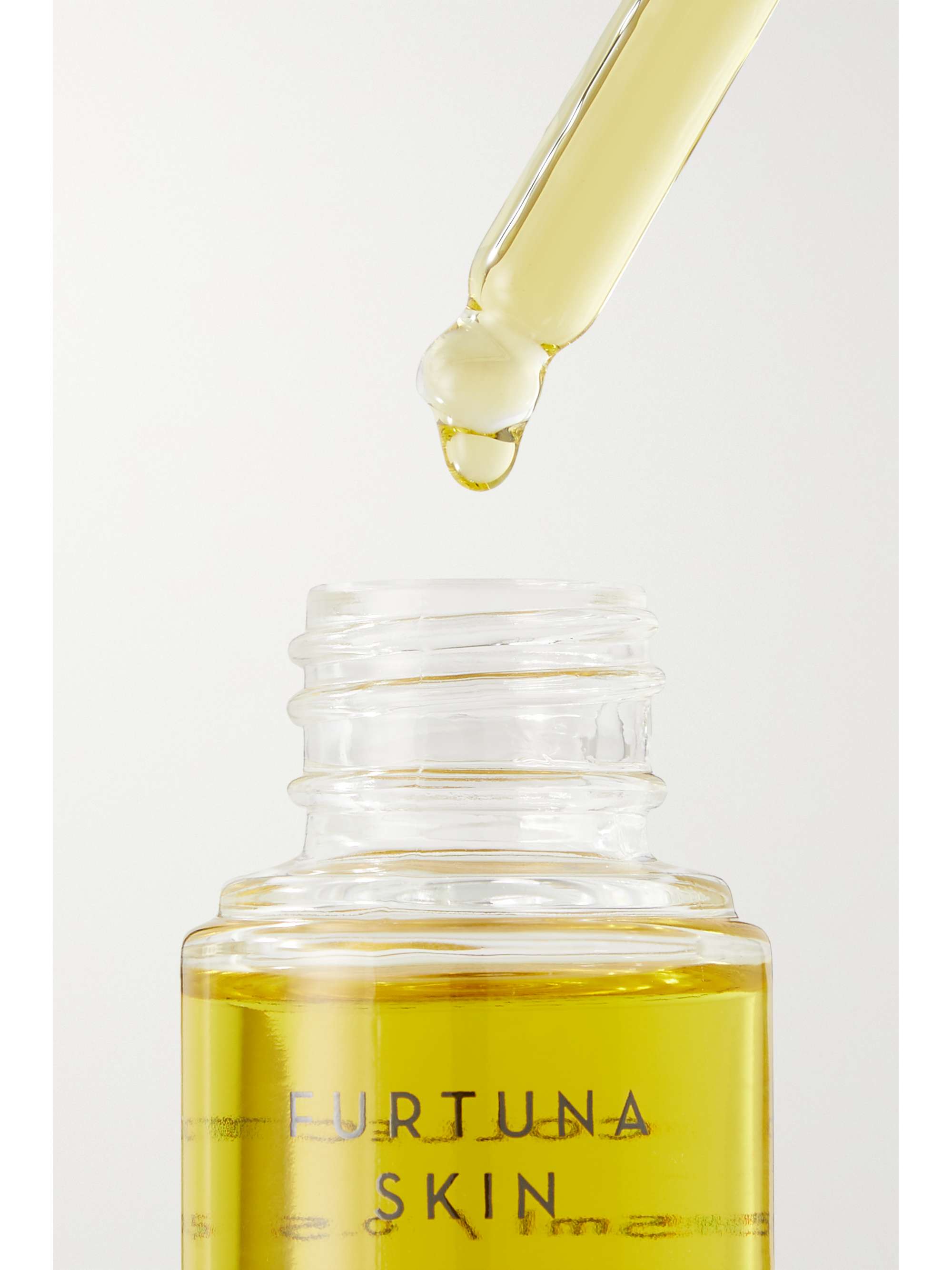 FURTUNA SKIN Rituale Luminoso 光感蜕变旅行套装