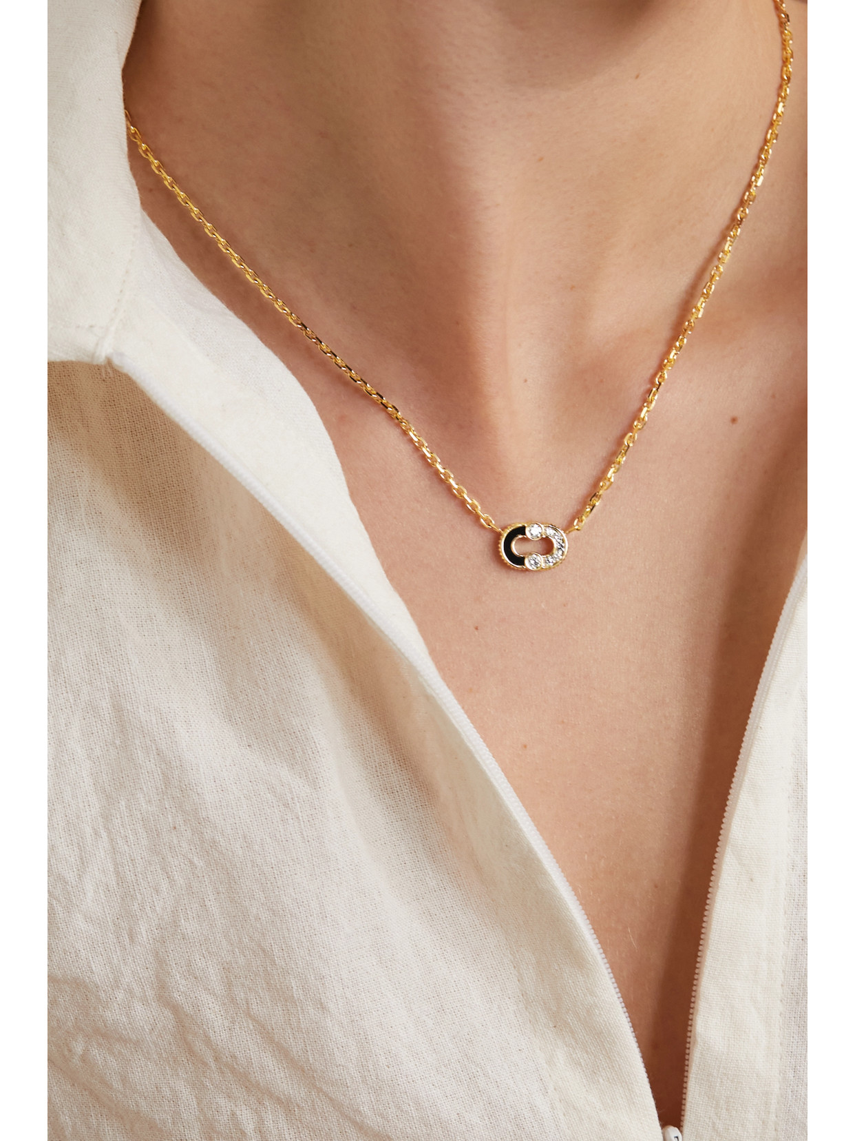 Viltier Magnetic Necklace In Semi Onyx, 18k Yellow Gold And Diamonds In Gold