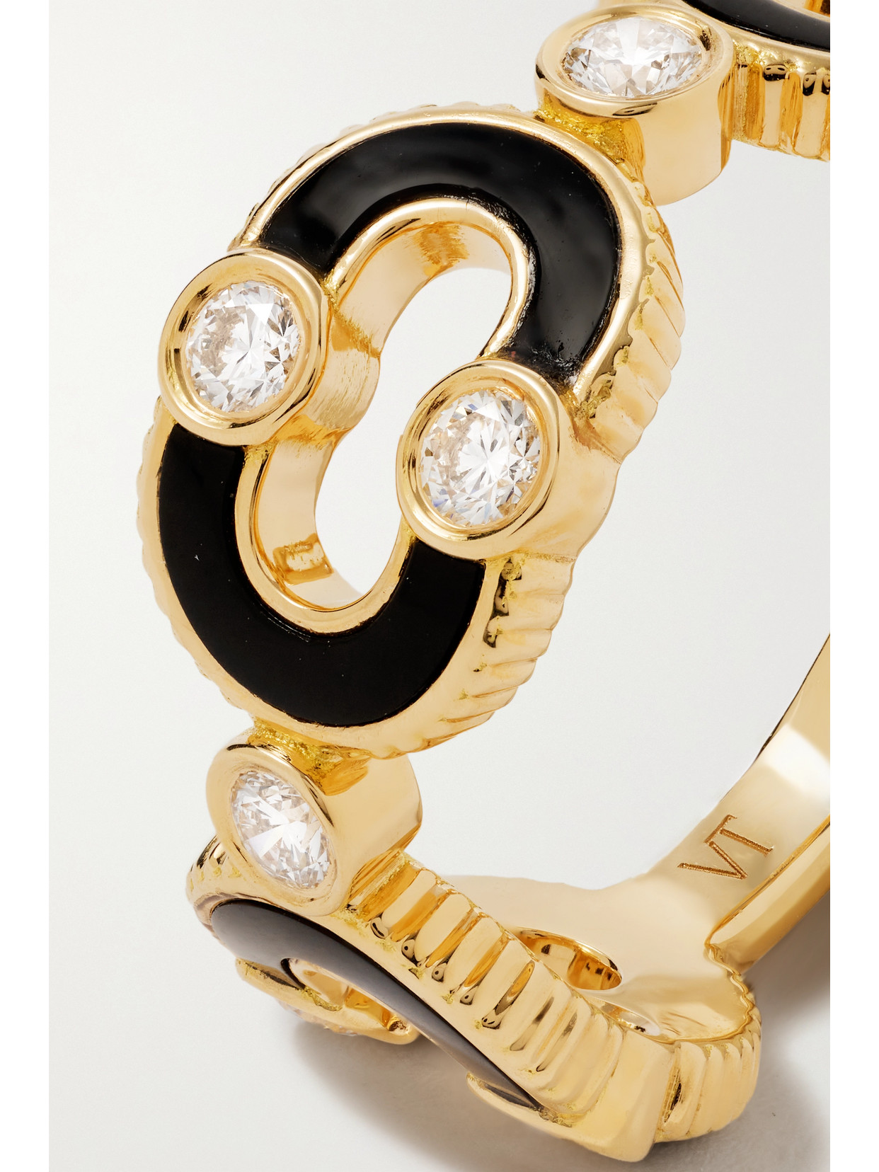 Viltier Magnetic Enchainee 18-karat Gold, Diamond And Onyx Ring In Gold