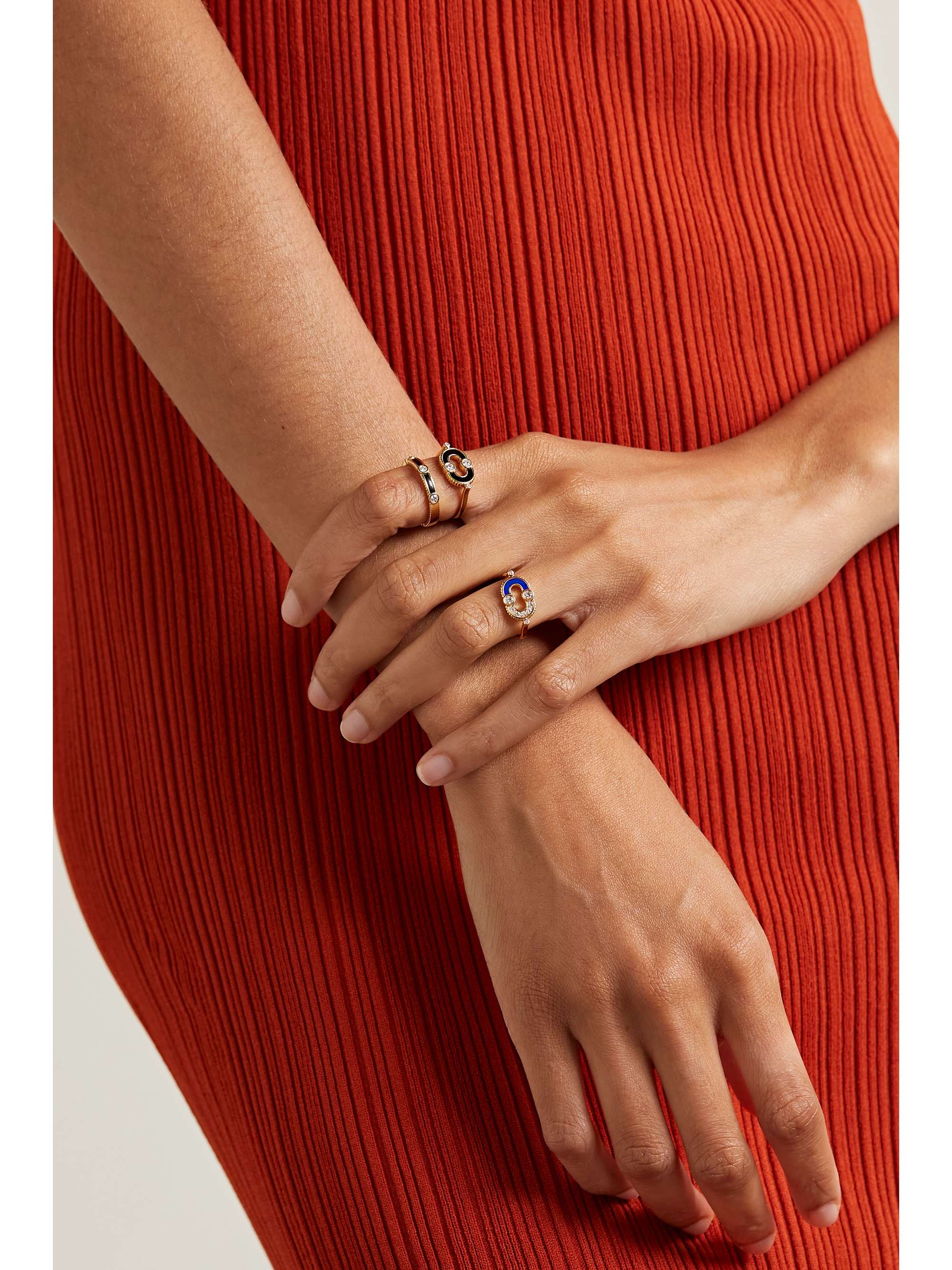 VILTIER Magnetic 18-karat gold, onyx and diamond ring