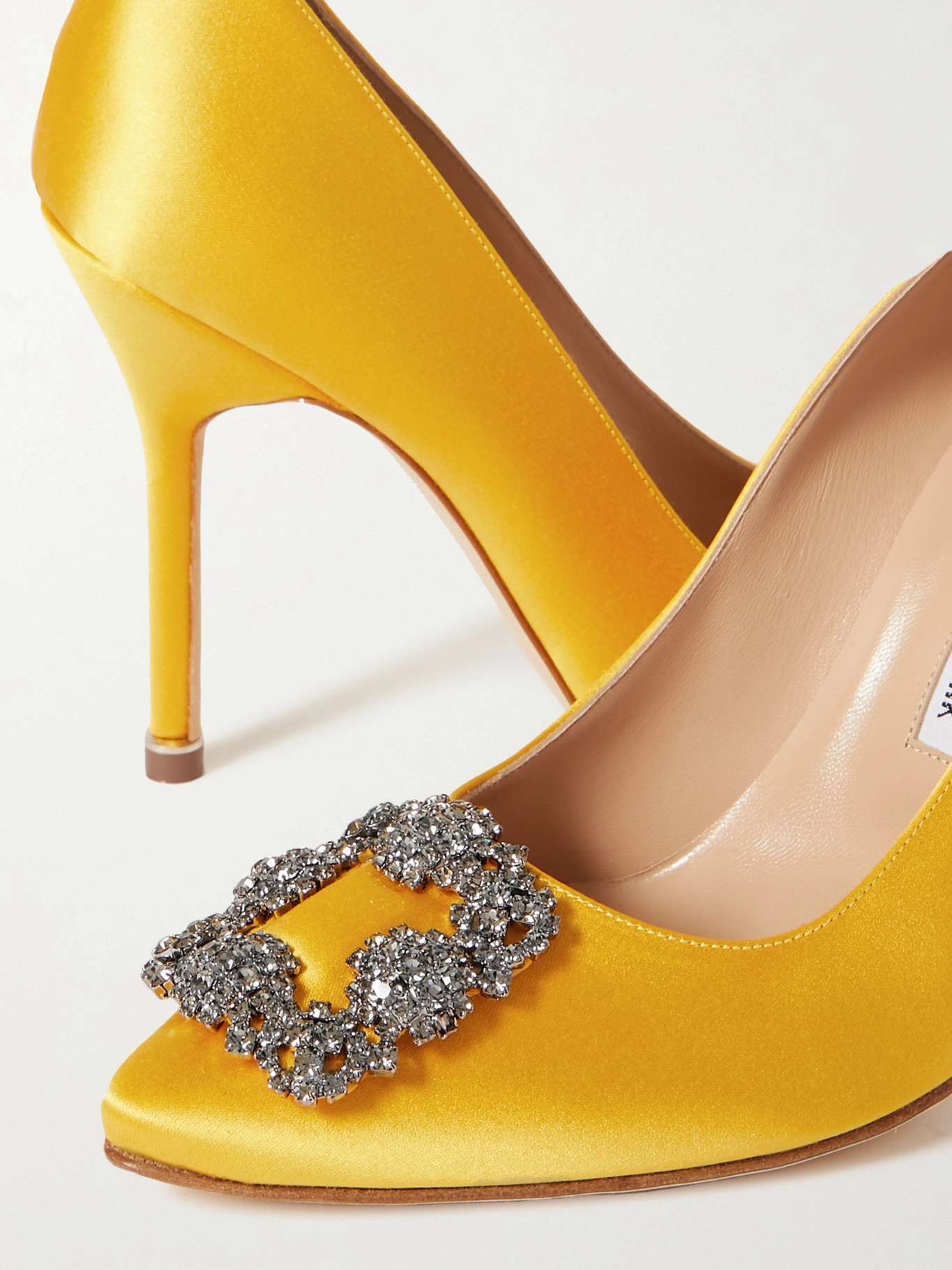 Manolo Wheat Ear Rhinestone High Heels Pumps Yellow Silk Fabric 327450