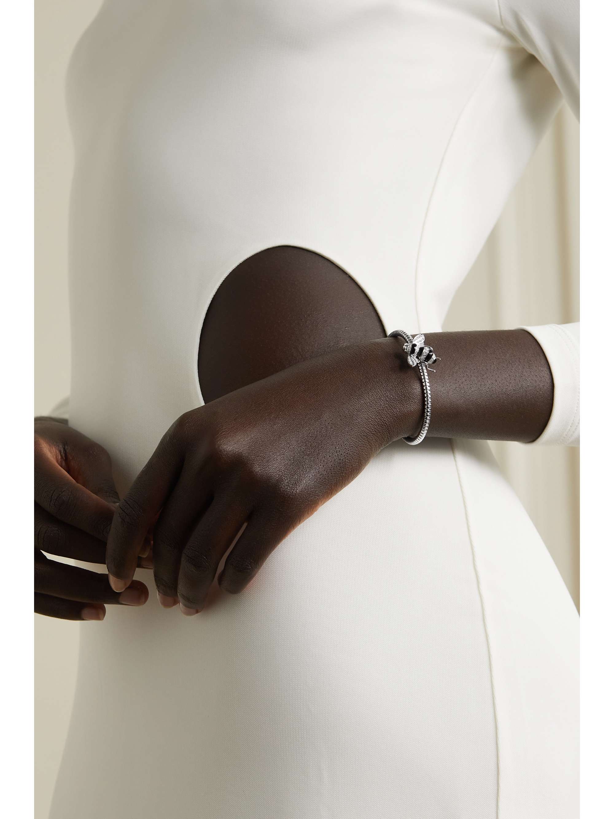SABBADINI 18-karat white gold, lacquer and diamond bangle