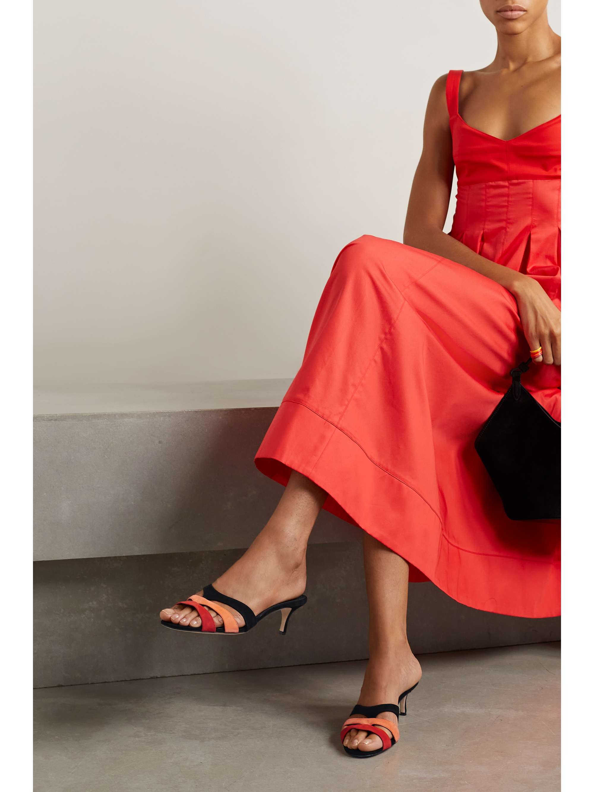 MANOLO BLAHNIK Suspiroso 50 color-block suede mules | NET-A-PORTER