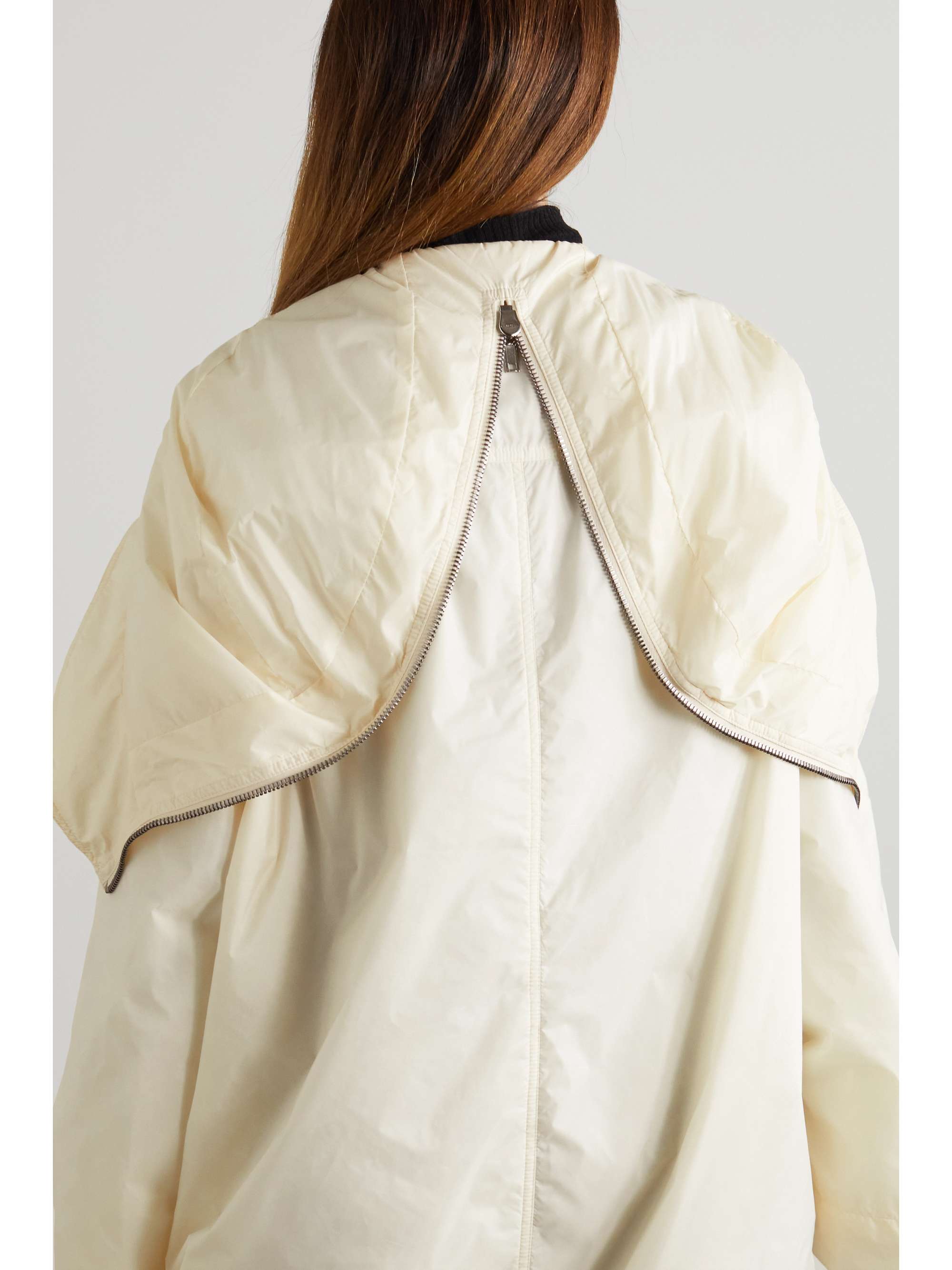 RICK OWENS Sisyparka 大廓形带填充物再生软壳面料连帽外套
