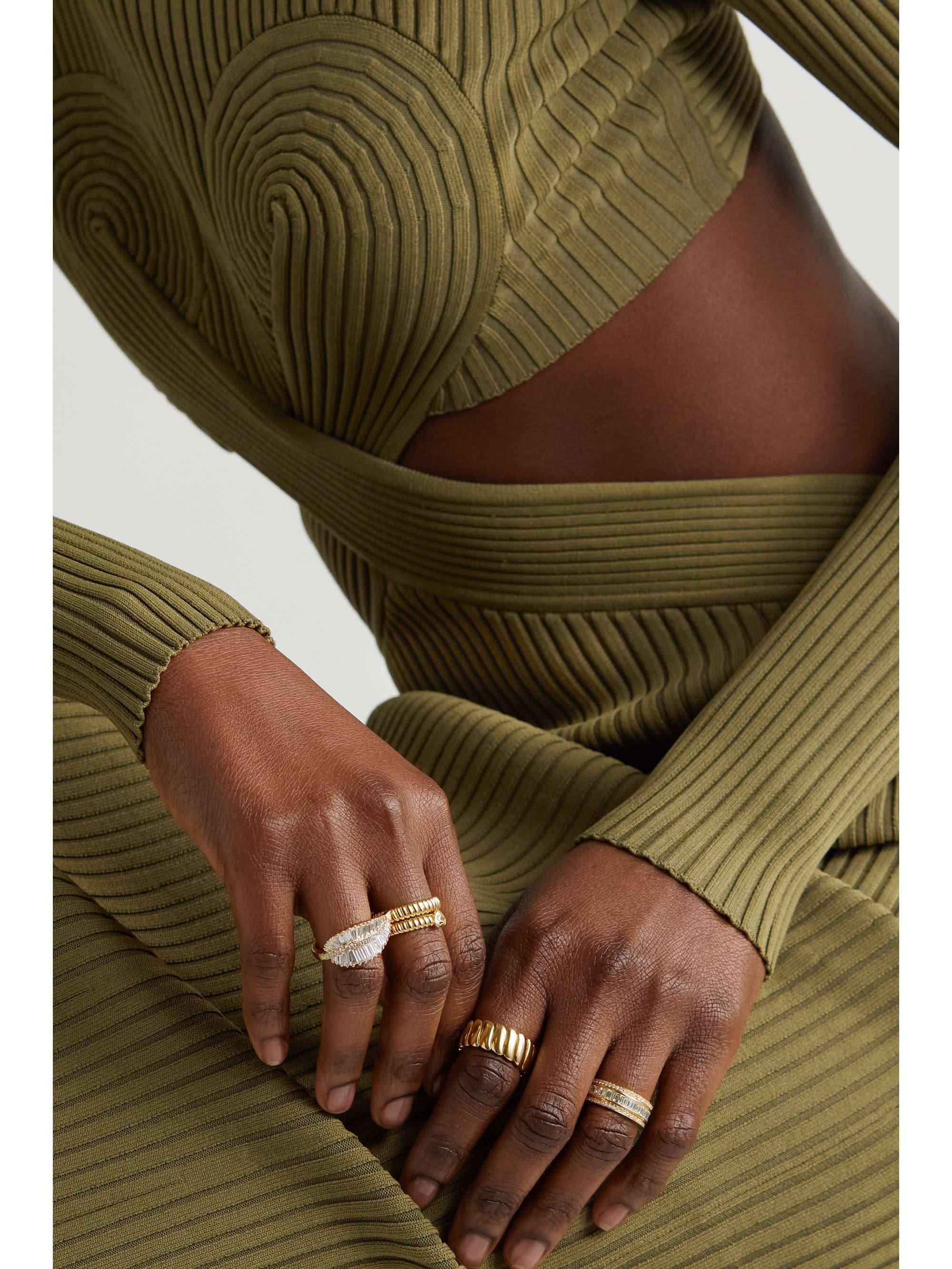 ANITA KO Palm Leaf 18-karat gold diamond ring