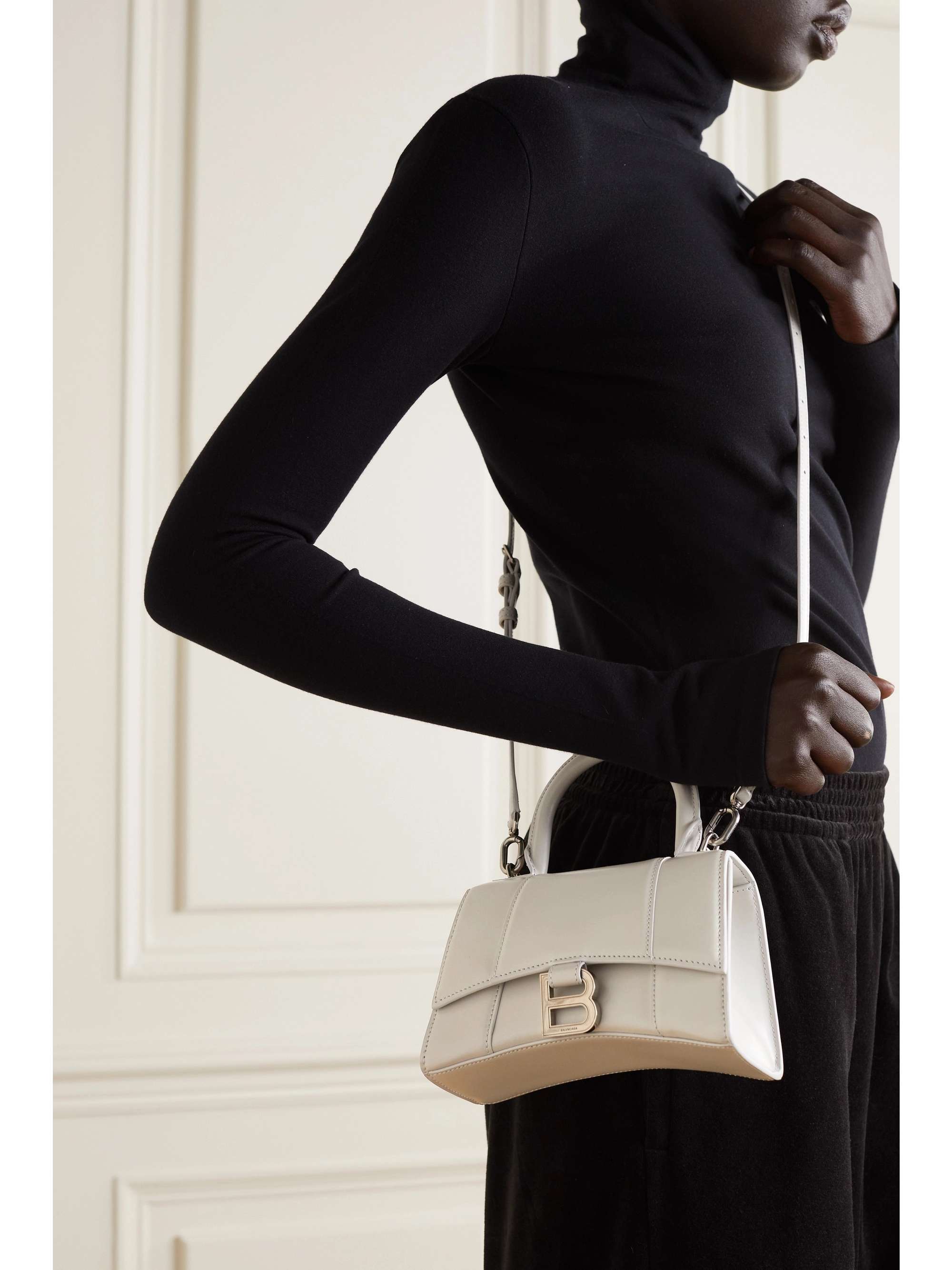 Hourglass XS leather tote