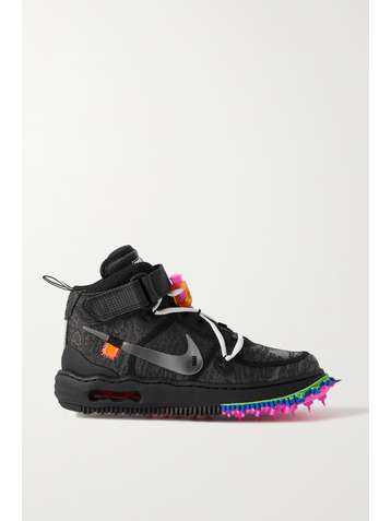 black nike platform sneakers