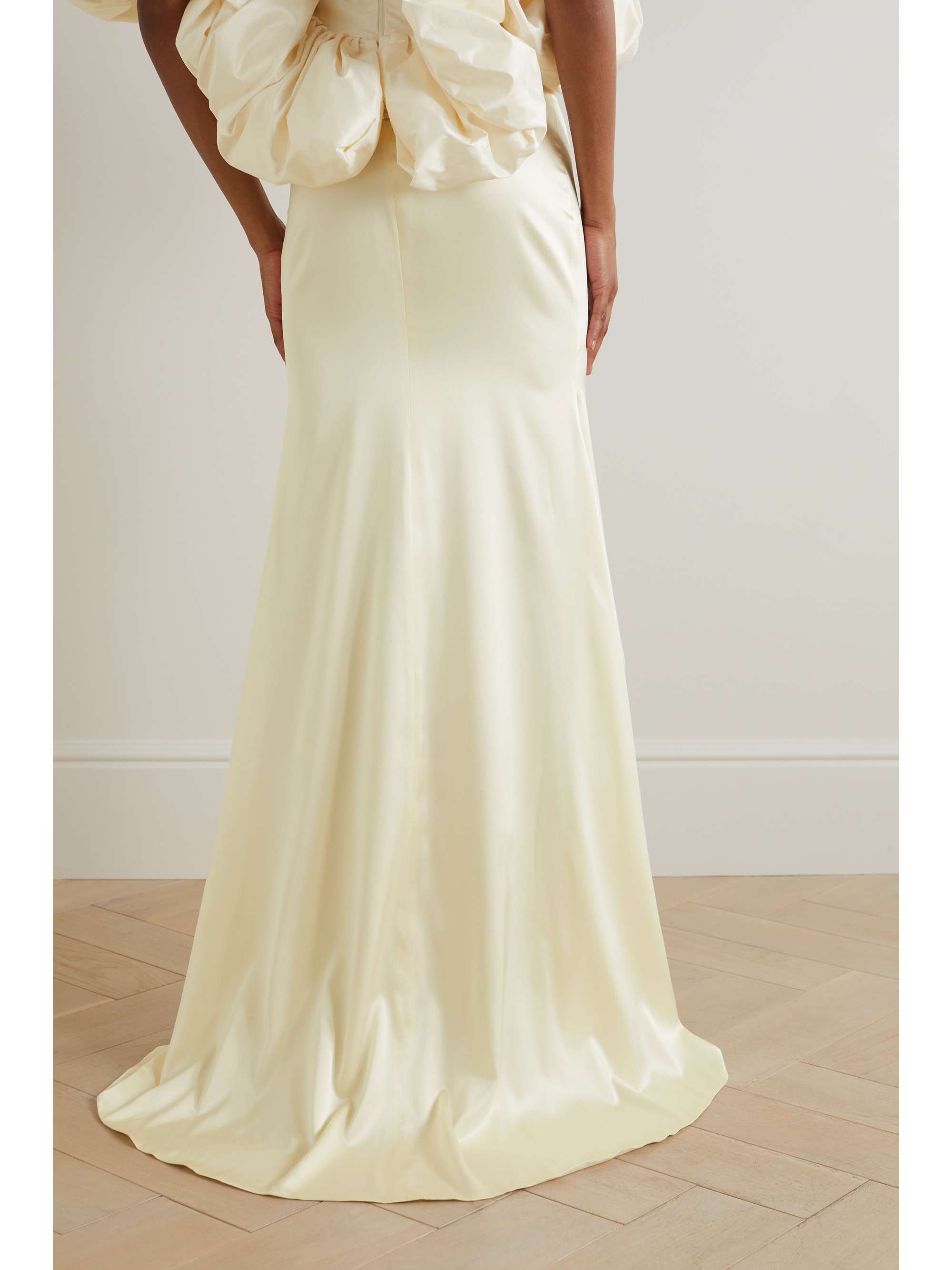 MISS SOHEE Silk-satin maxi skirt