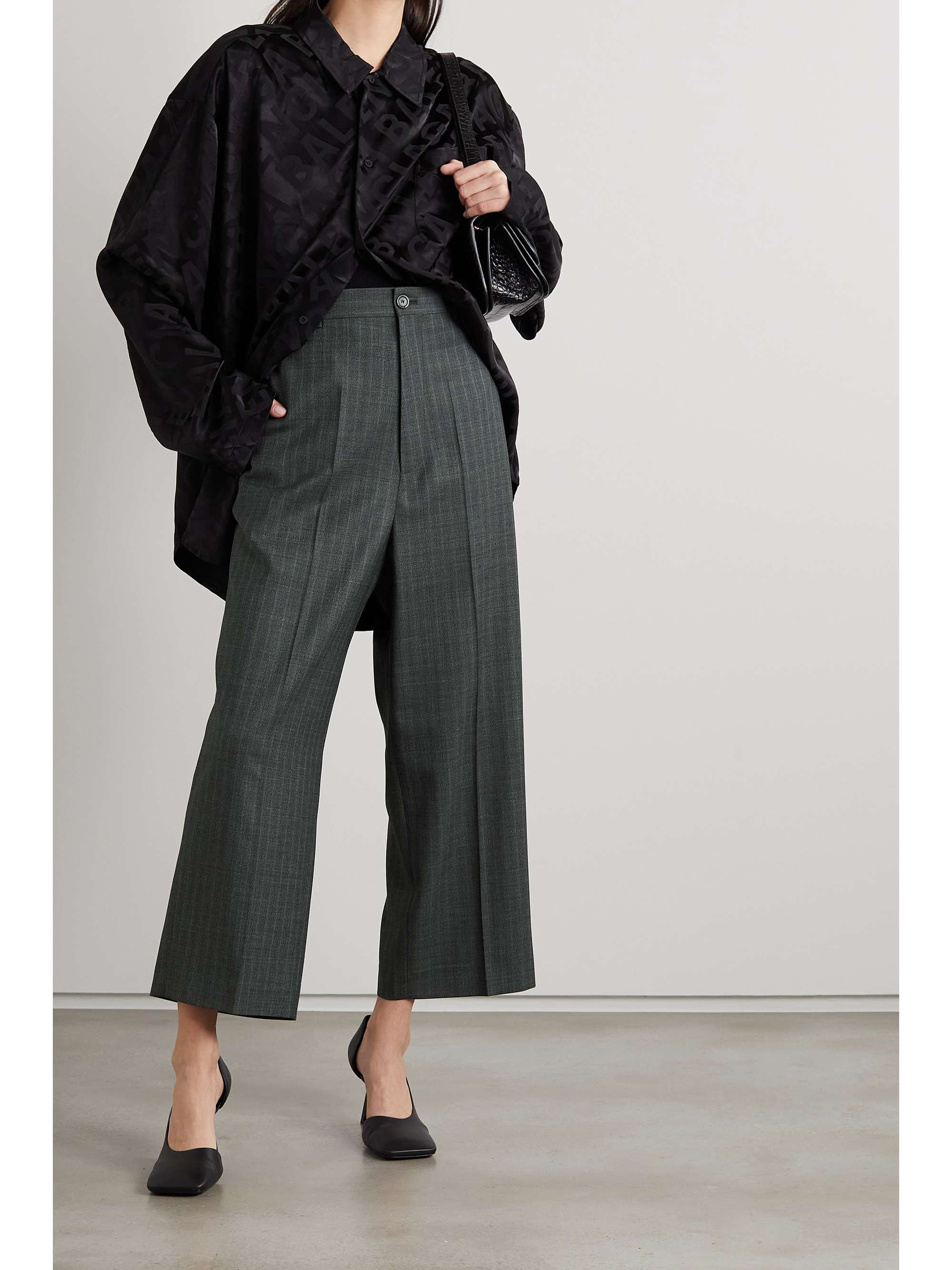 Gray Cropped Prince of Wales checked 