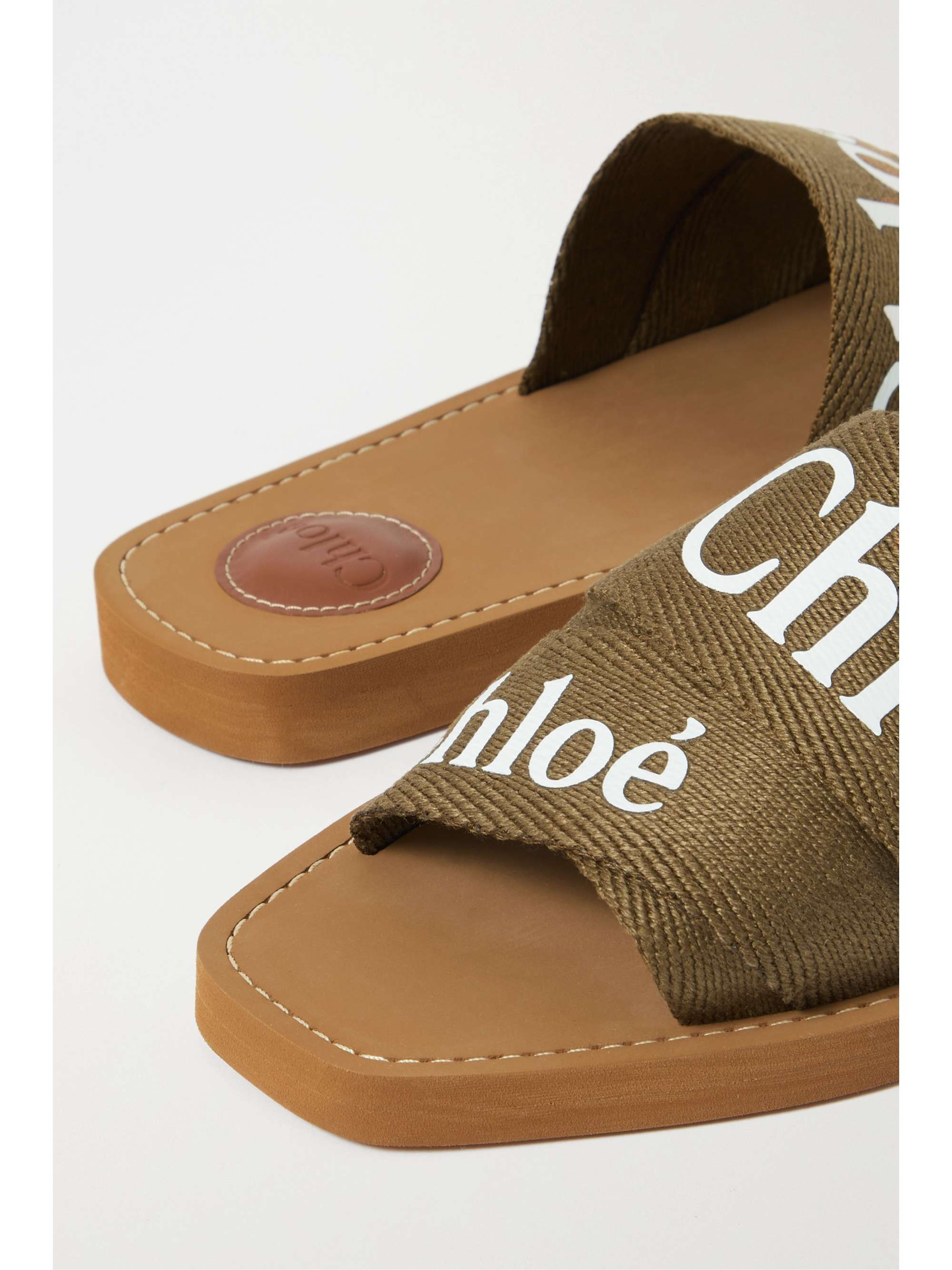 chloe canvas slides