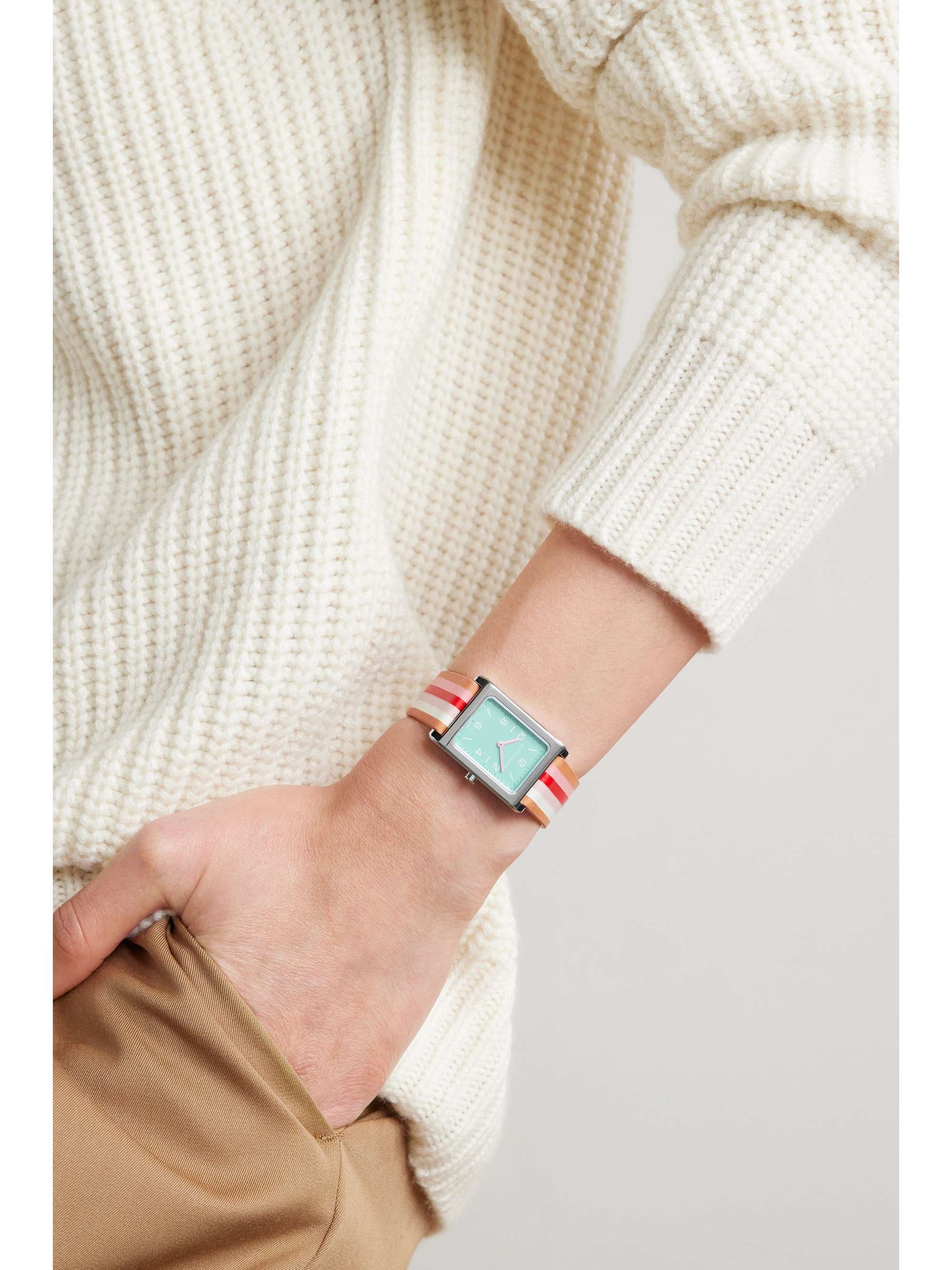 LA CALIFORNIENNE Montre en plaqué or à bracelet en cuir à rayures Daybreak, 24 mm