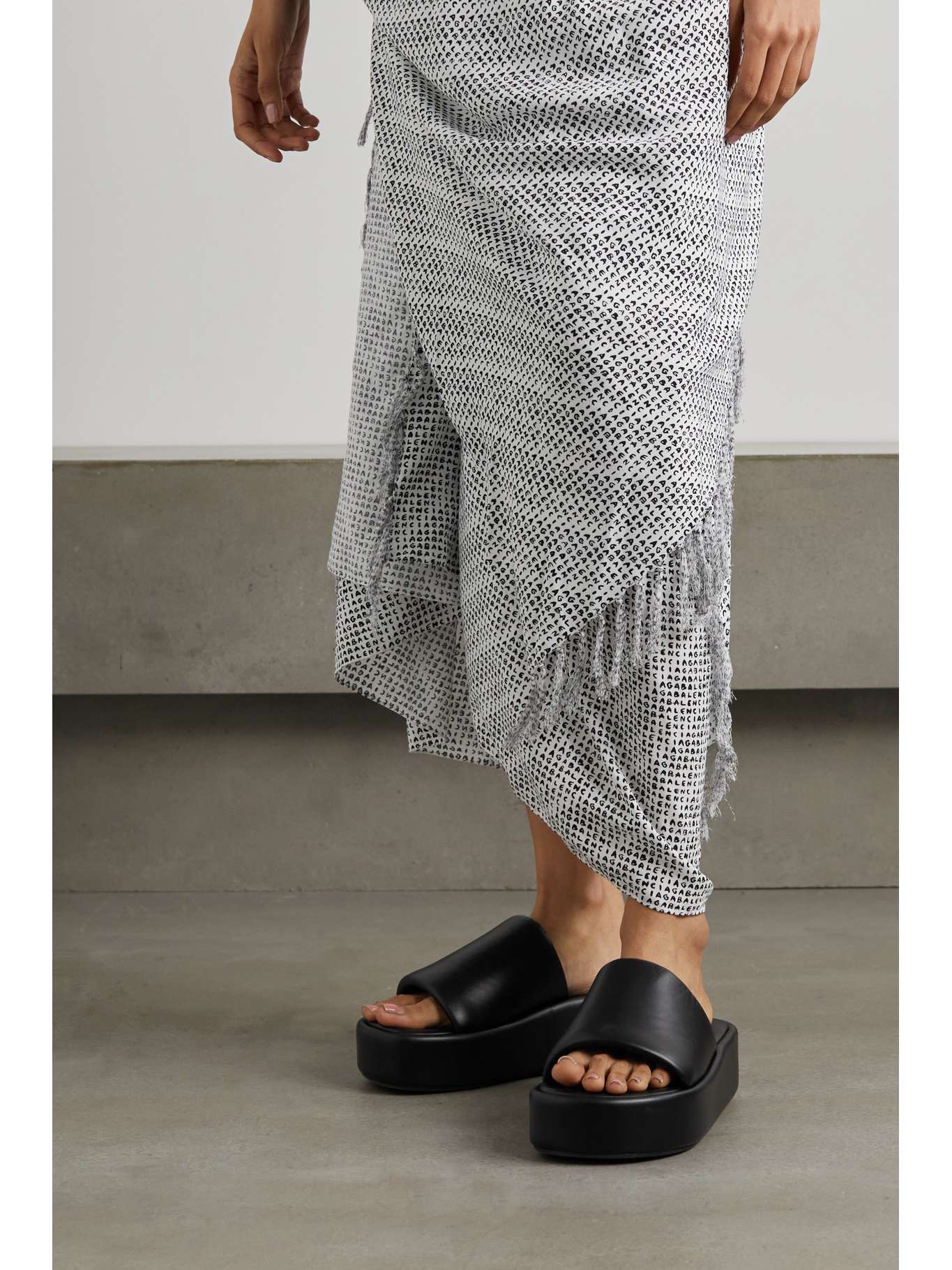 BALENCIAGA Rise logo-print leather platform slides | NET-A-PORTER