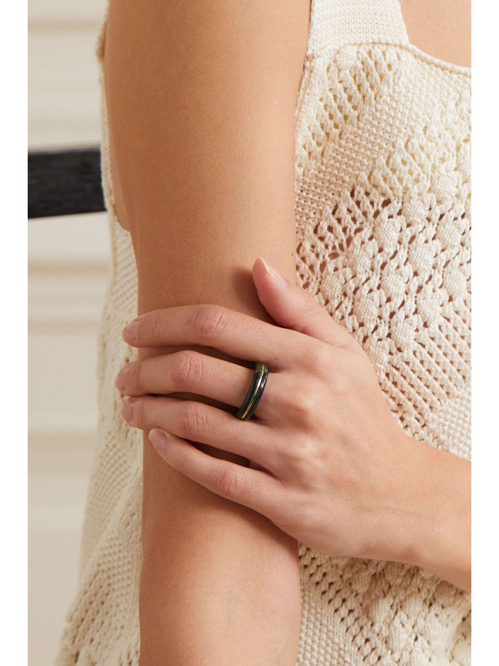 BY PARIAH Essential Gem 14-karat gold agate ring
