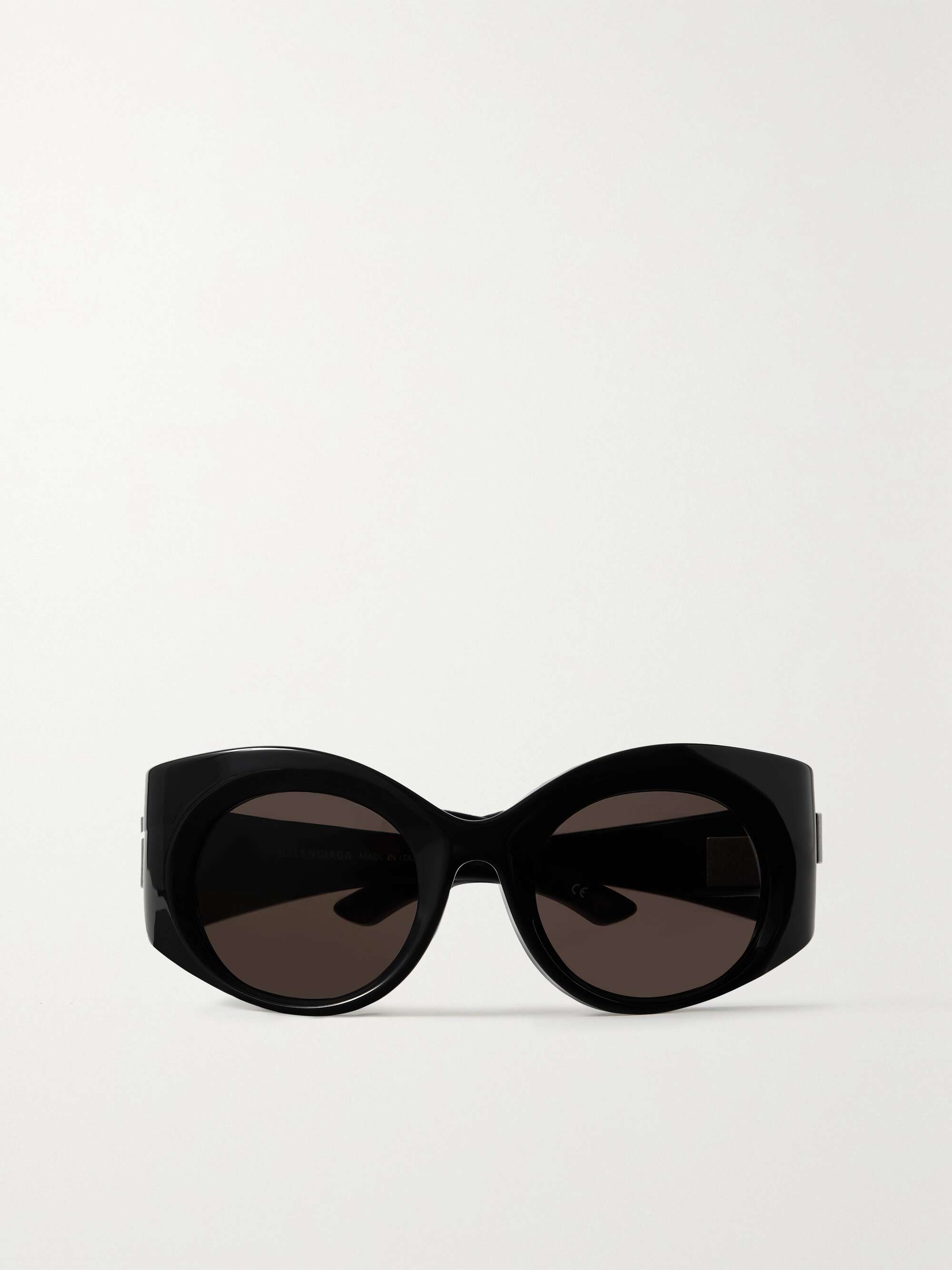 thick black sunglasses