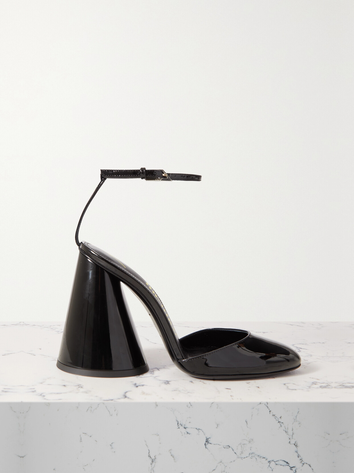 The Attico Luz Patent-leather Pumps - Black