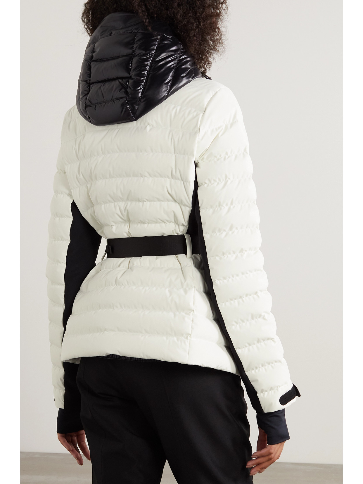 Moncler Bruche Belted Two-tone Quilted Down Ski Jacket In White