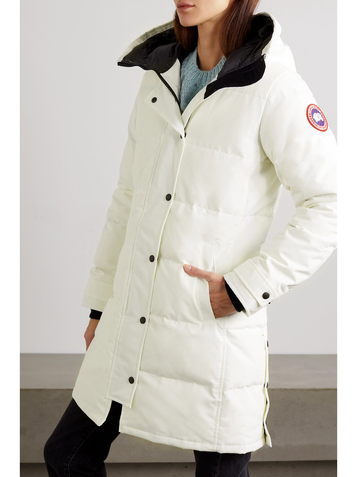 canada goose shelburne logo patch parka