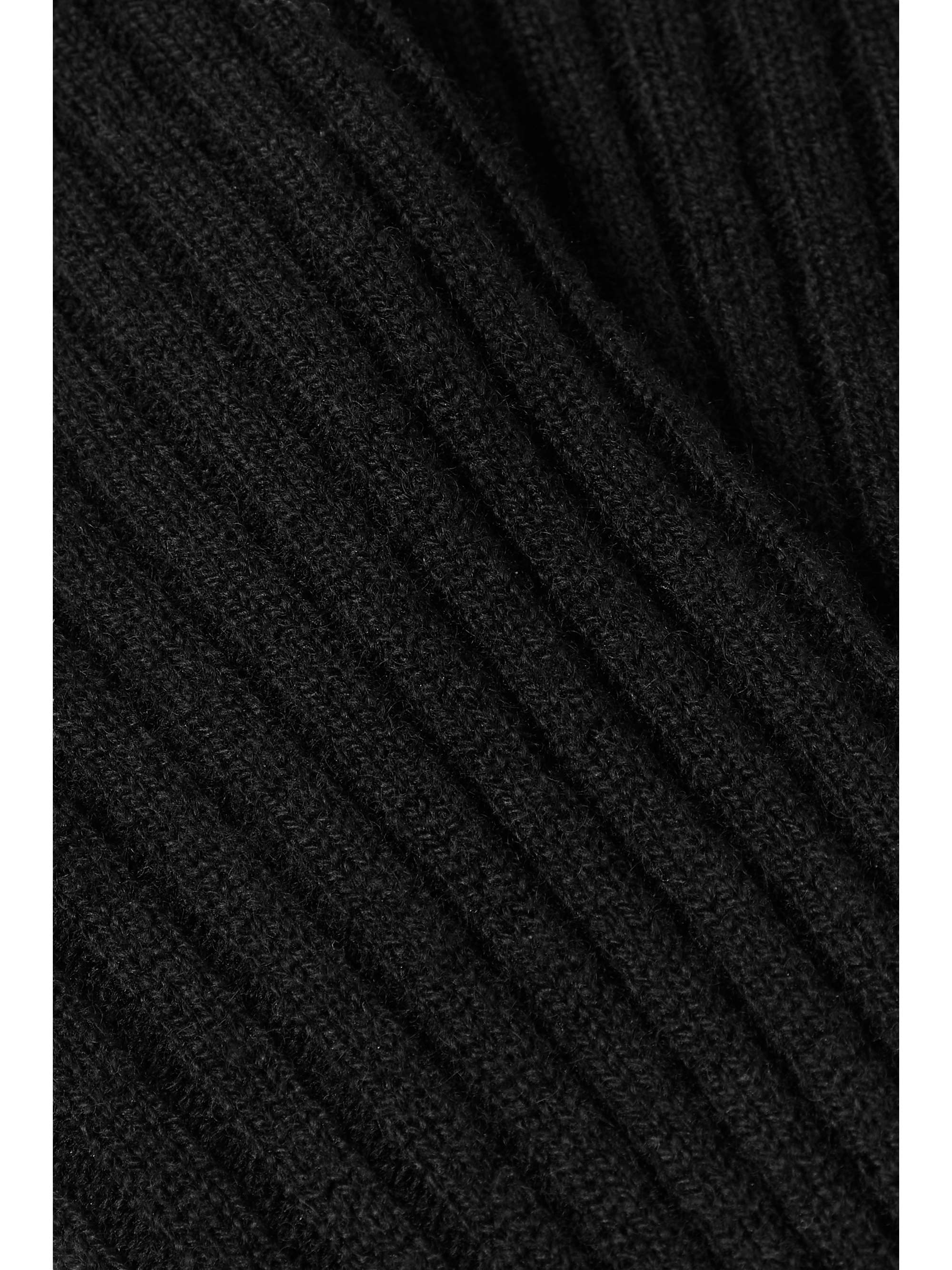 THE ROW Ribbed cashmere socks