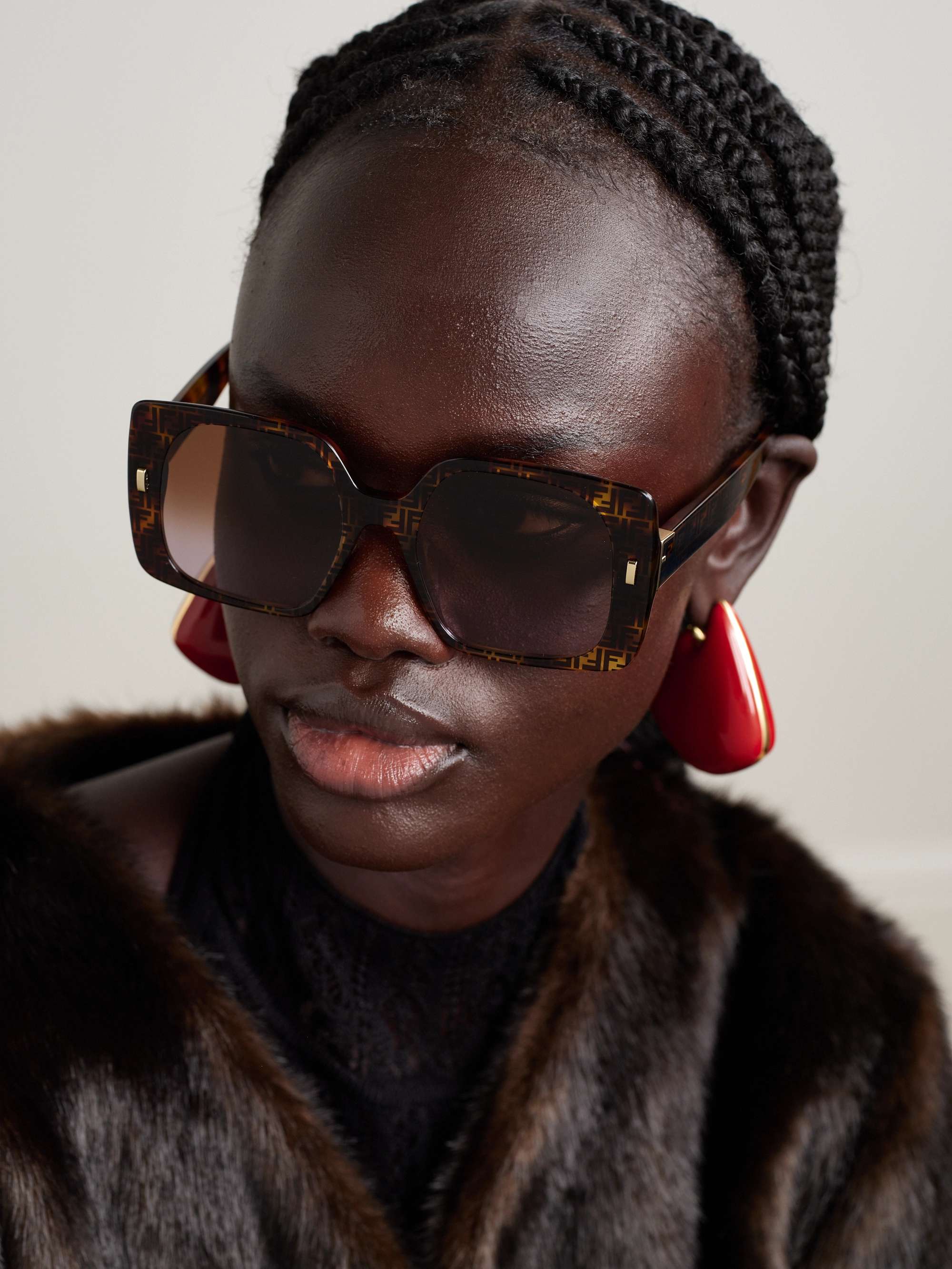 FENDI EYEWEAR Lunettes de soleil carrées oversize en acétate effet écaille