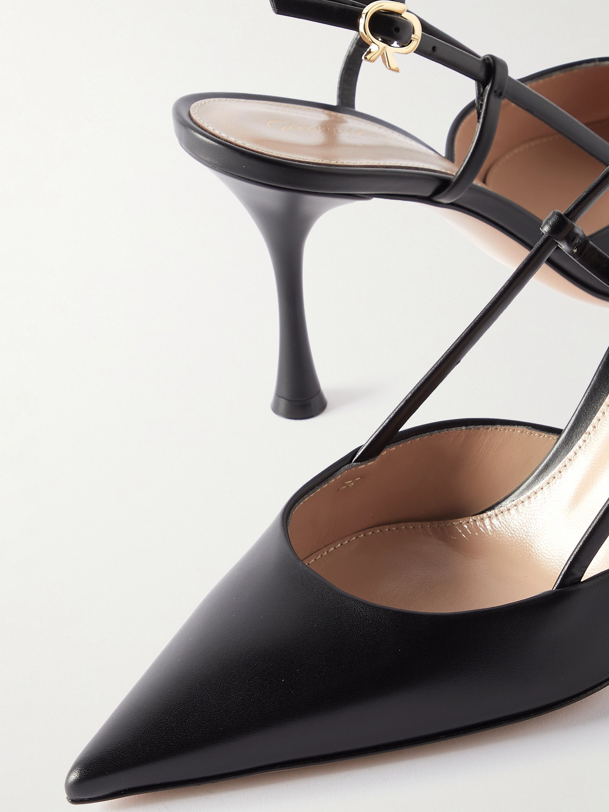Gianvito Rossi Pumps Ribbon With Back Strap In Black
