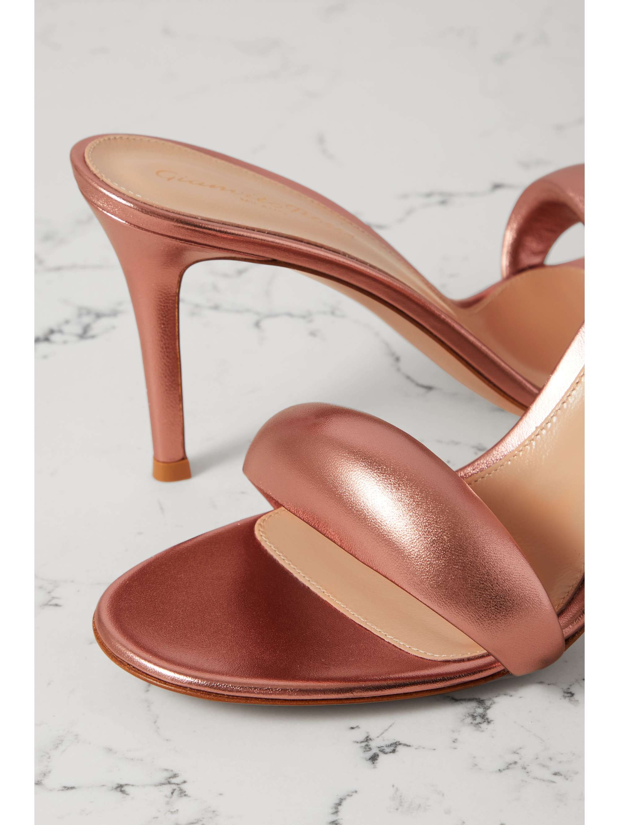Bijoux 85 metallic leather mules