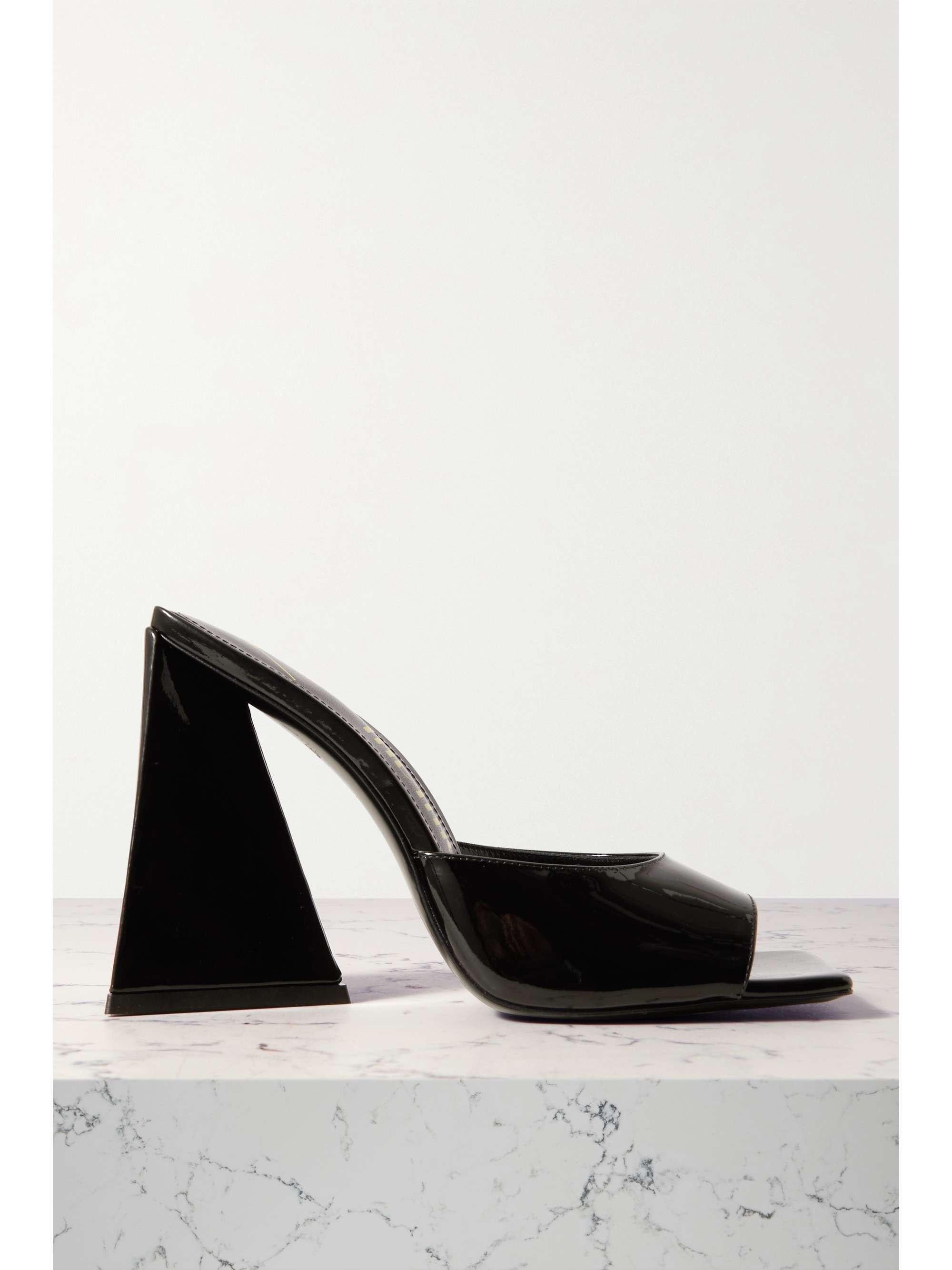 Patent leather mules blog.knak.jp